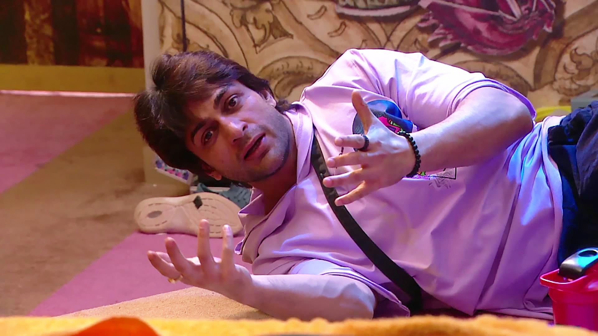 shalin-gets-startled-jiohotstar
