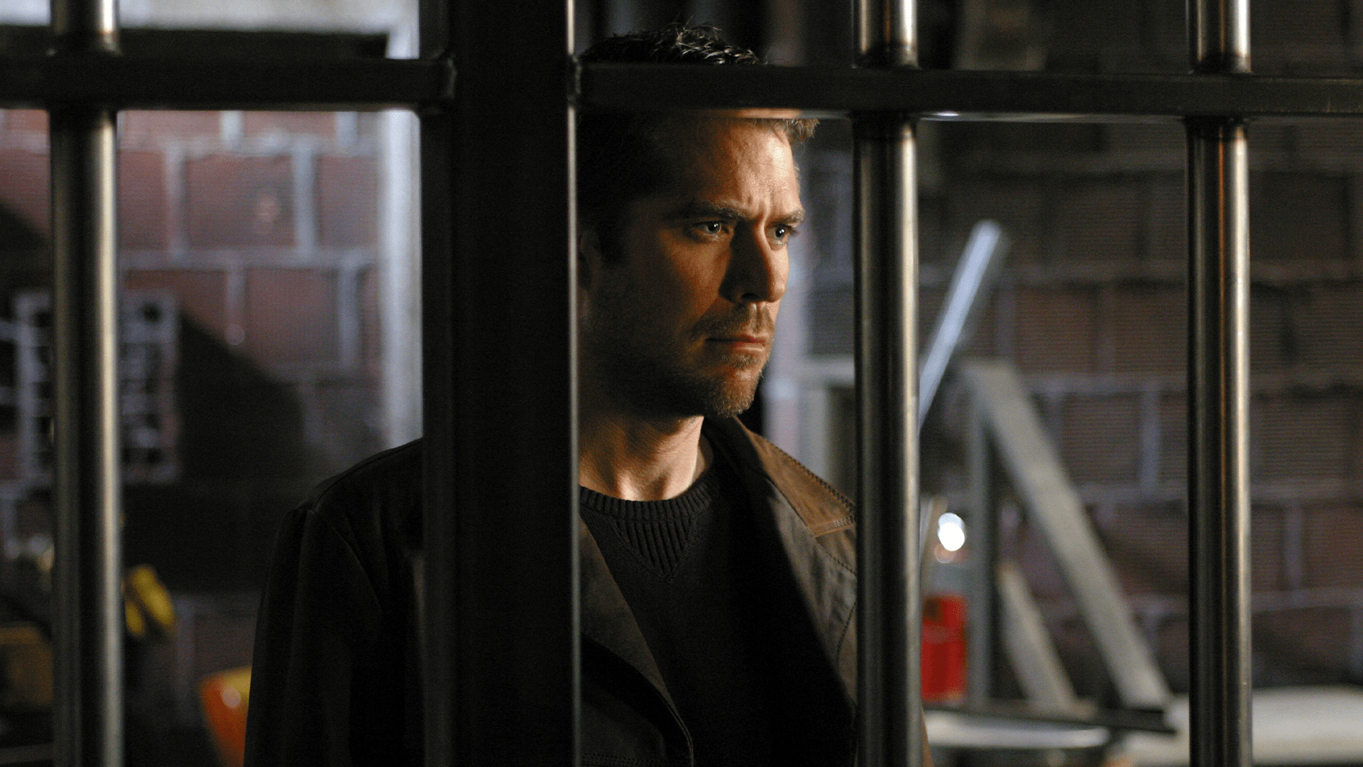 watch-angel-s4-episode-10-on-disney-jordan-english-spanish-castilian