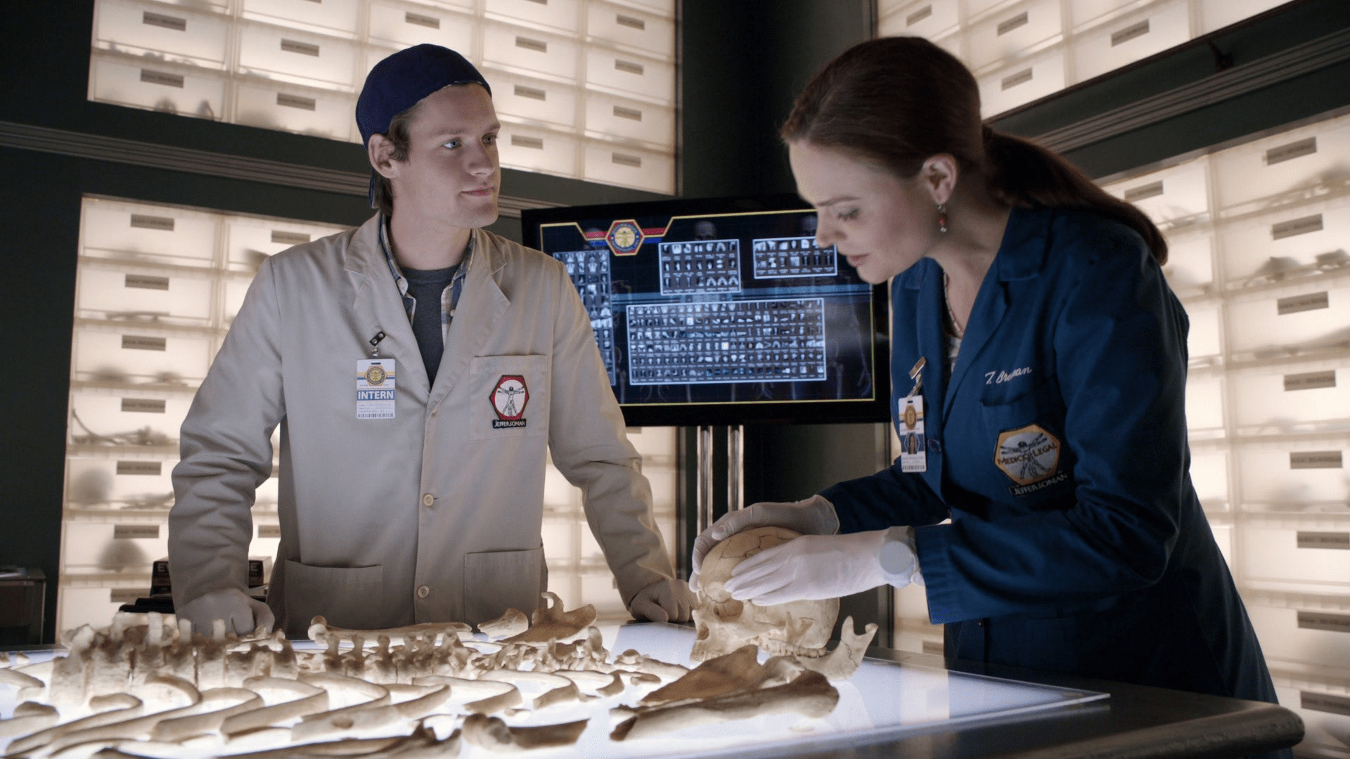 Watch Bones S8 Episode 16 on Disney+ South Africa | English Police/Cop ...