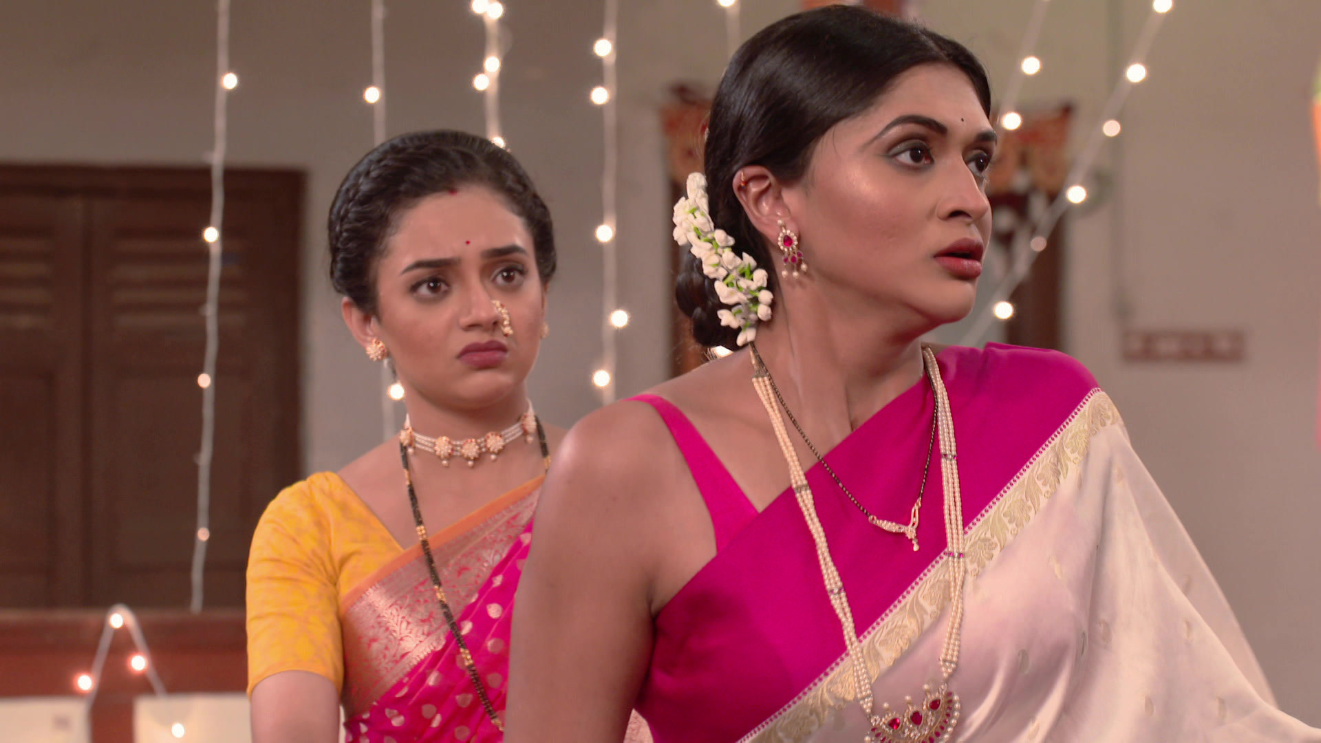 Watch Aboli S1 Episode 275 on JioHotstar