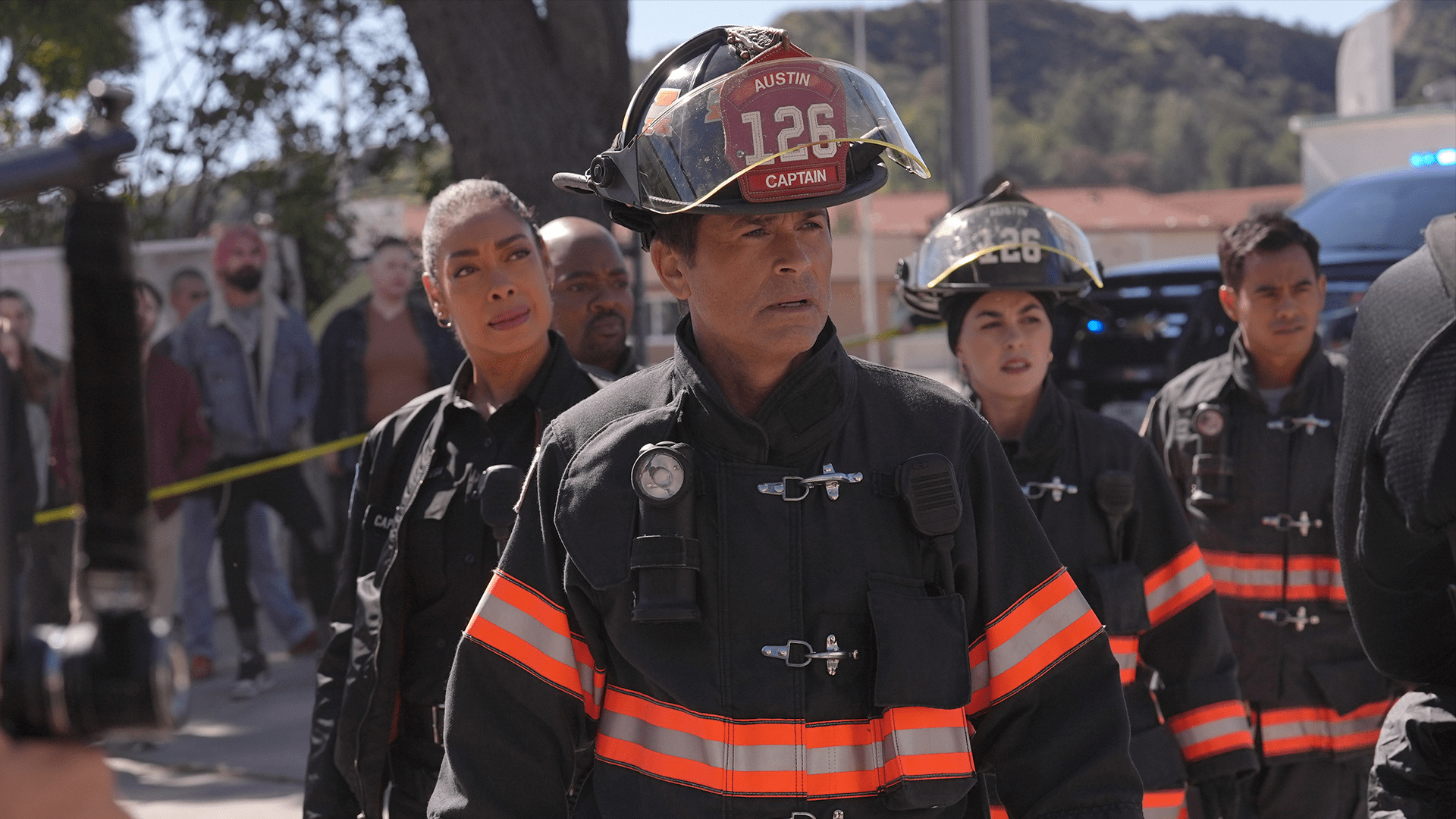 Watch 9-1-1: Lone Star S4 Episode 12 on Disney+ South Africa | English ...