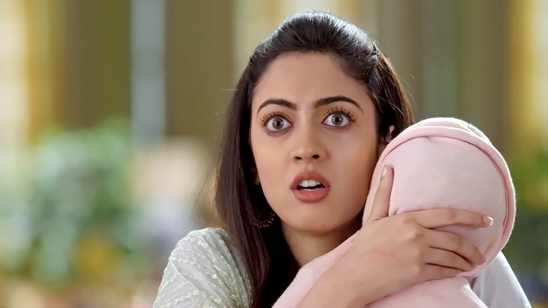 Watch yehh-jadu-hai-jinn-ka only on Watcho