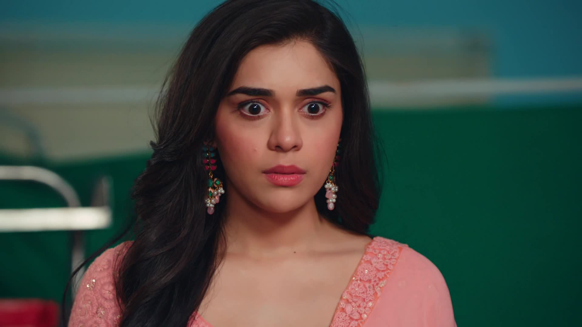 Watch Bekaaboo S1 Episode 9 on JioHotstar