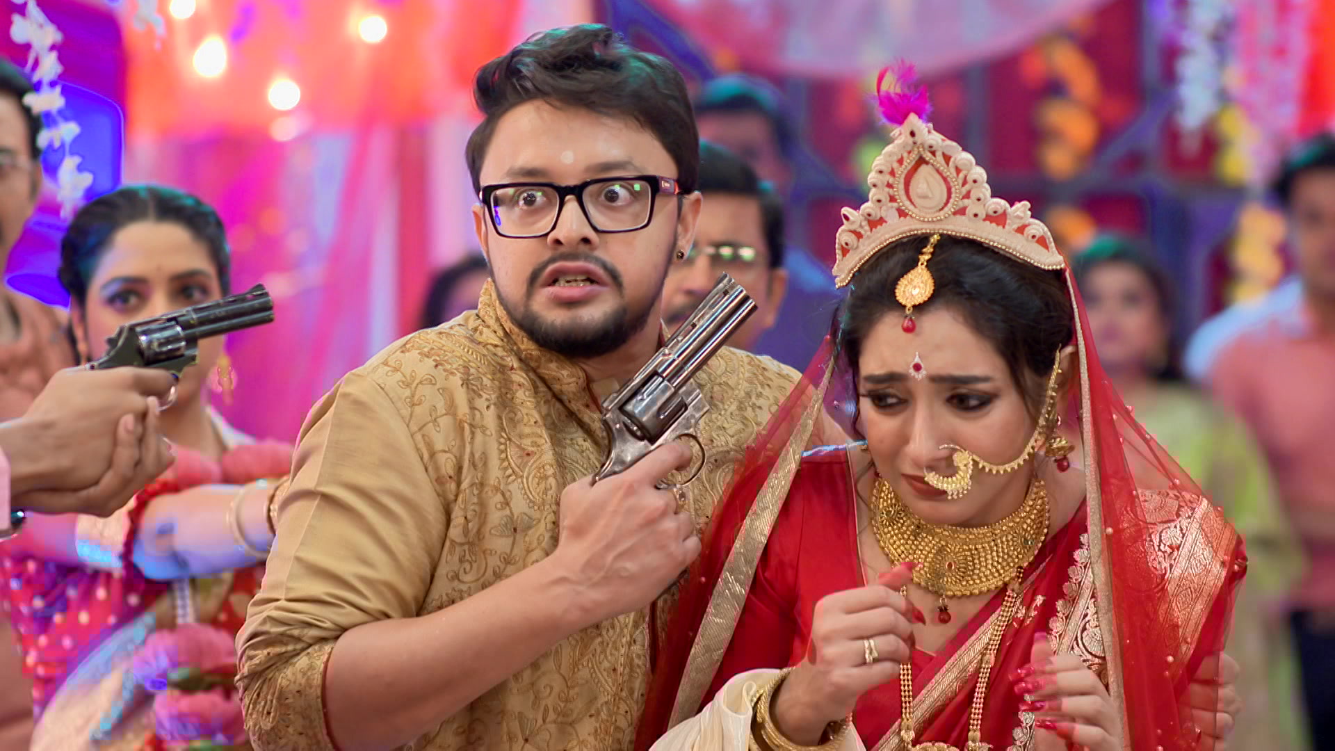 Sarthak Points Gun at Iman!