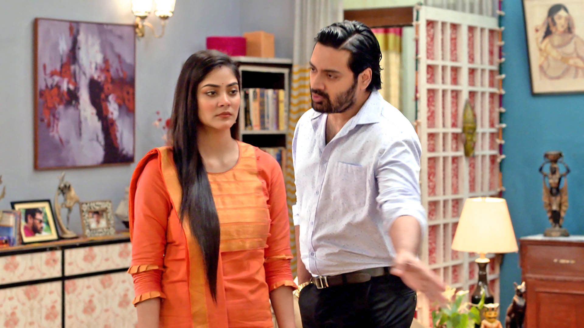 Watch Mohor S1 Episode 692 on JioHotstar