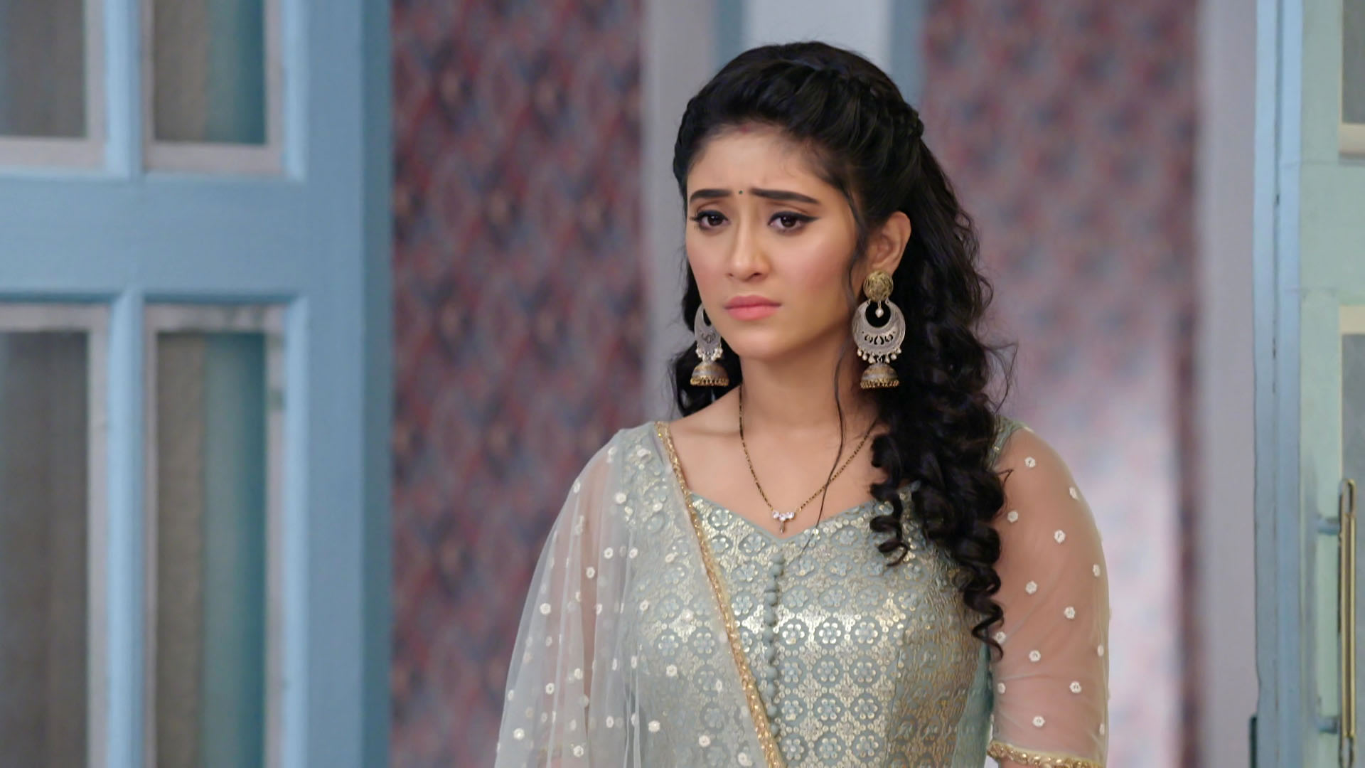 Watch Yeh Rishta Kya Kehlata Hai Episode 529 on Disney+ Hotstar