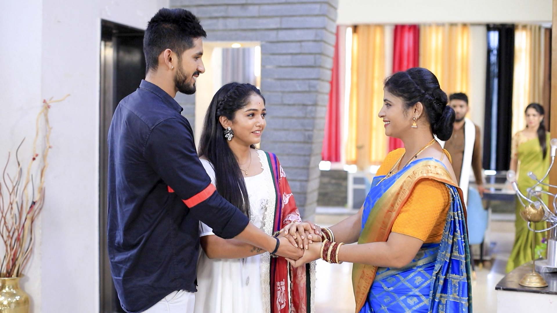 Watch Geeta S1 Episode 746 on JioHotstar