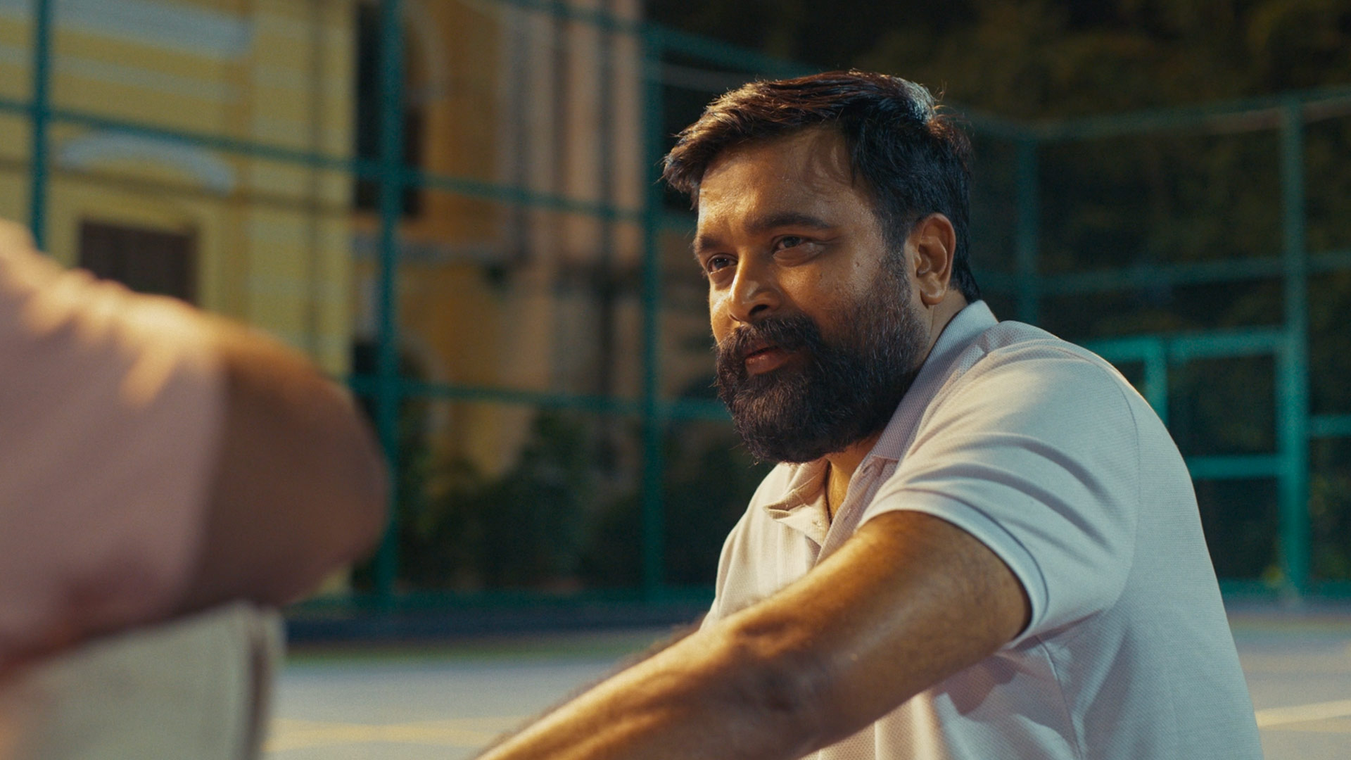 Watch Nadu Center S1 Episode 13 on JioHotstar