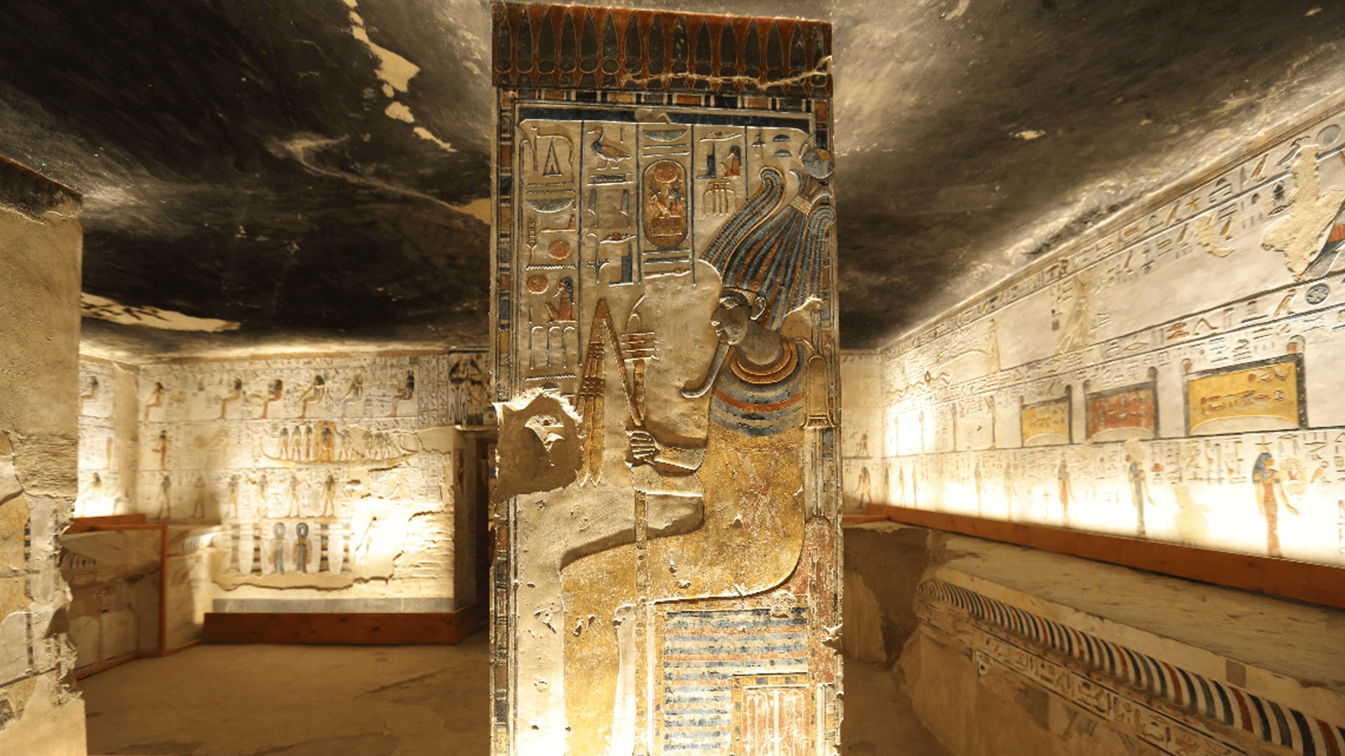 Гробница в поисках шлема. The hidden Treasures of Egypt.