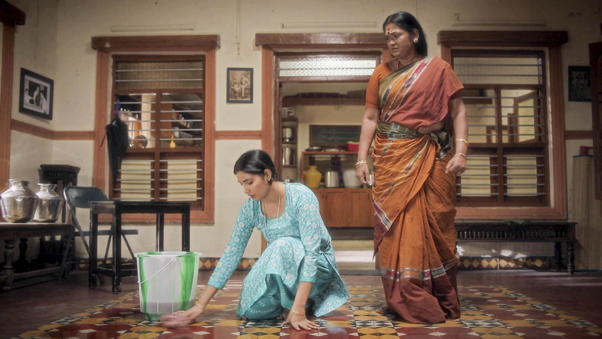 Watch Azhagae Azhagu S1 Episode 1 on JioHotstar