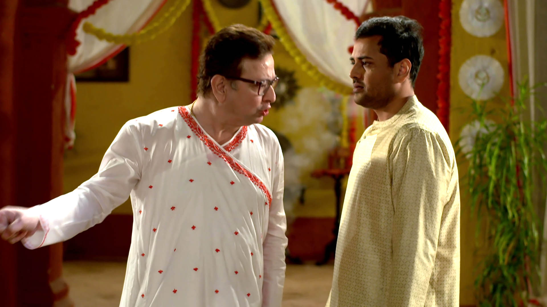 Watch Desher Mati S1 Episode 16 on JioHotstar