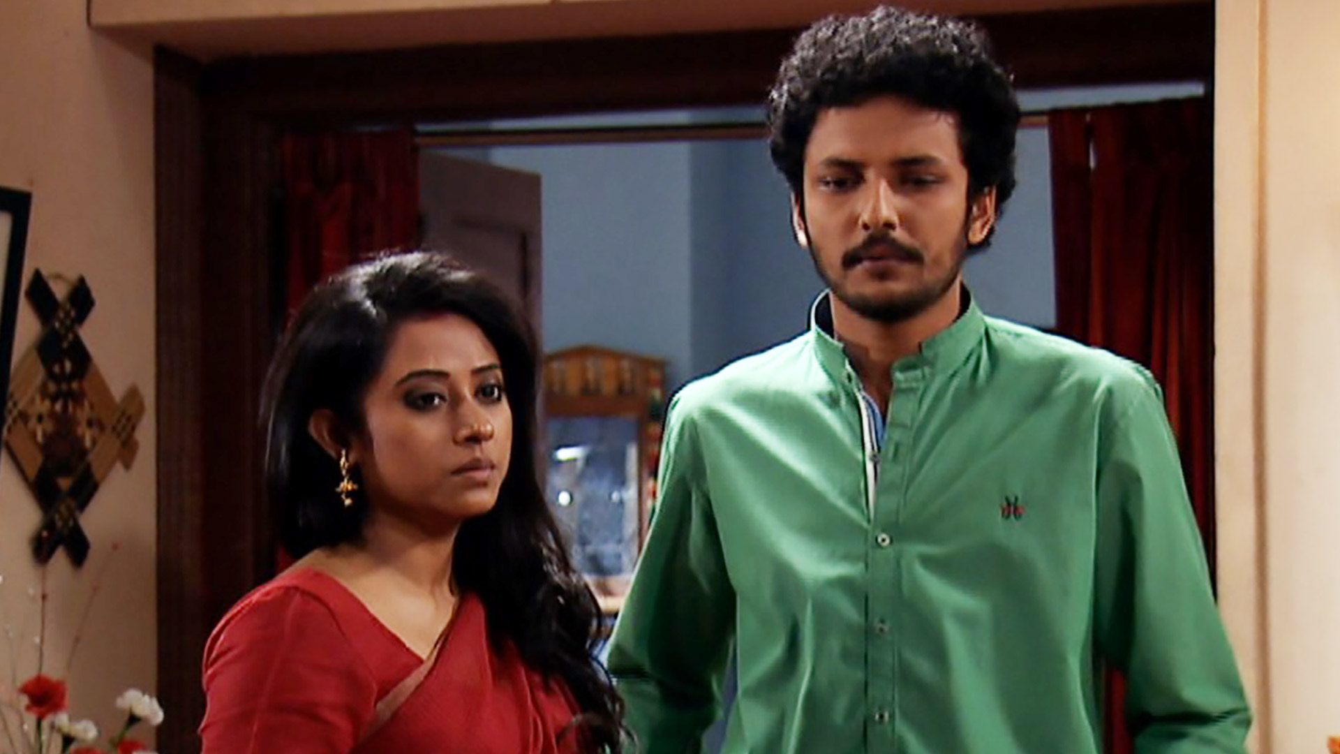 Kamalika, Vikram's Conflict