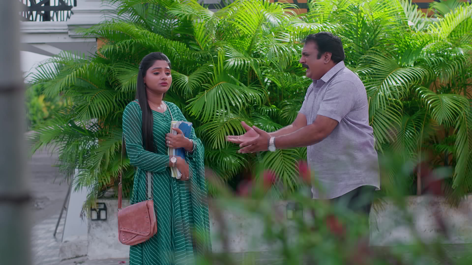 Watch Nindu Manasulu S1 Episode 51 on JioHotstar