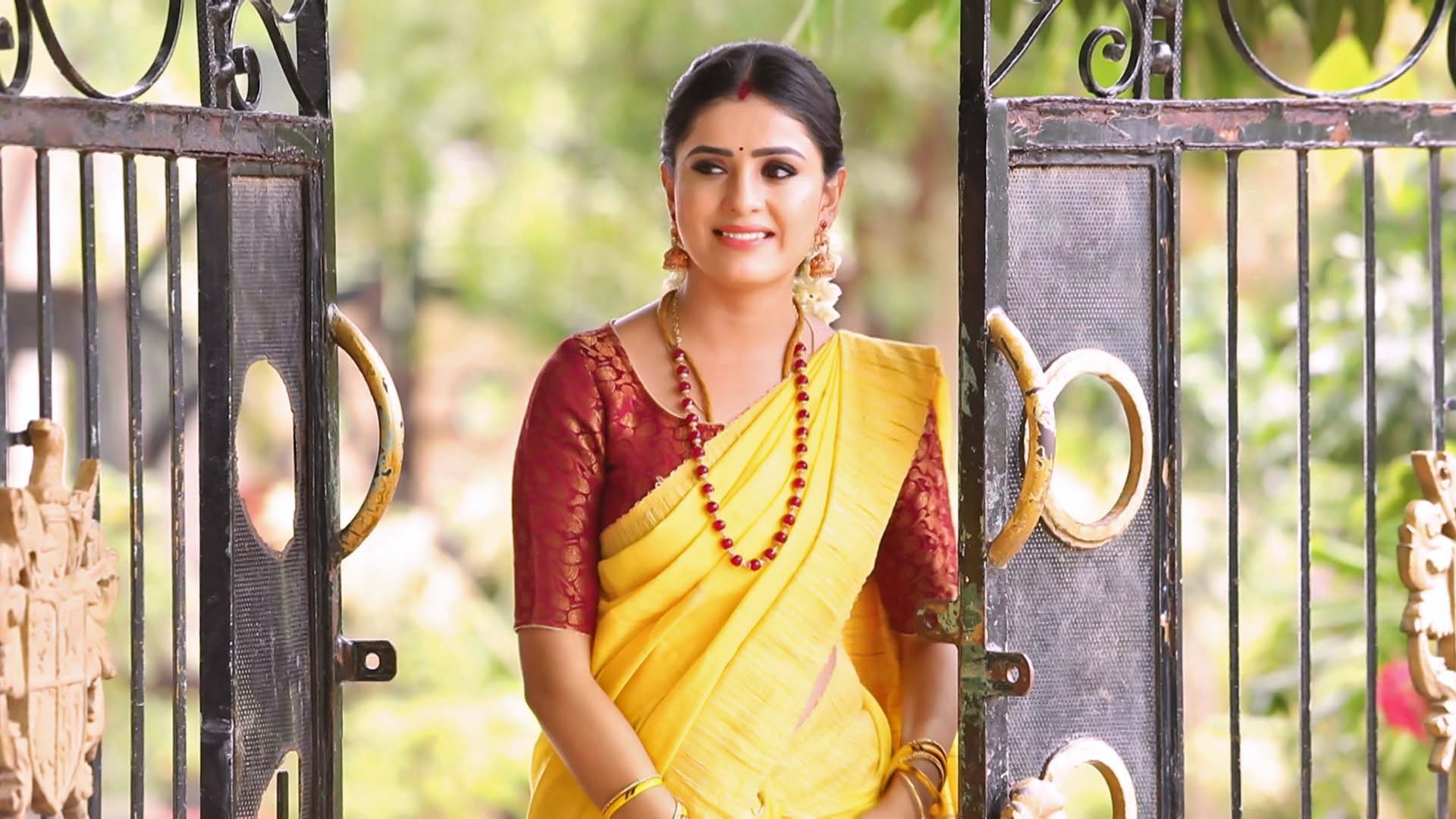 Sakthi Breaks the Secret