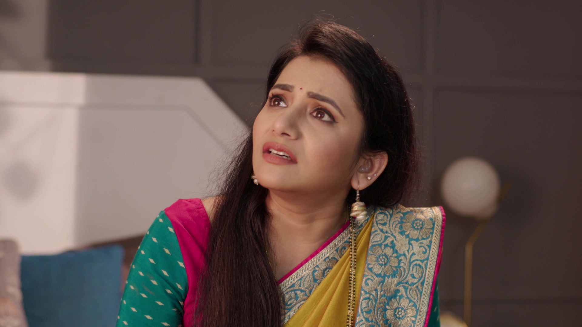 Sayali's Plea to Arjun