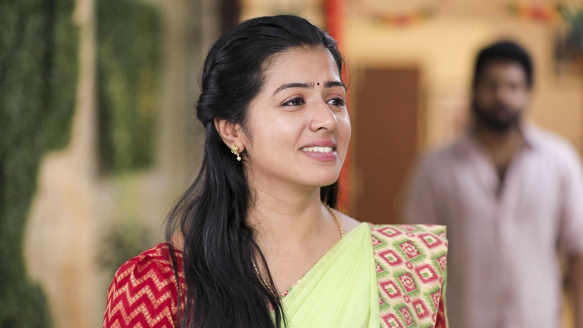 Watch Sakthivel S1 Episode 657 on JioHotstar