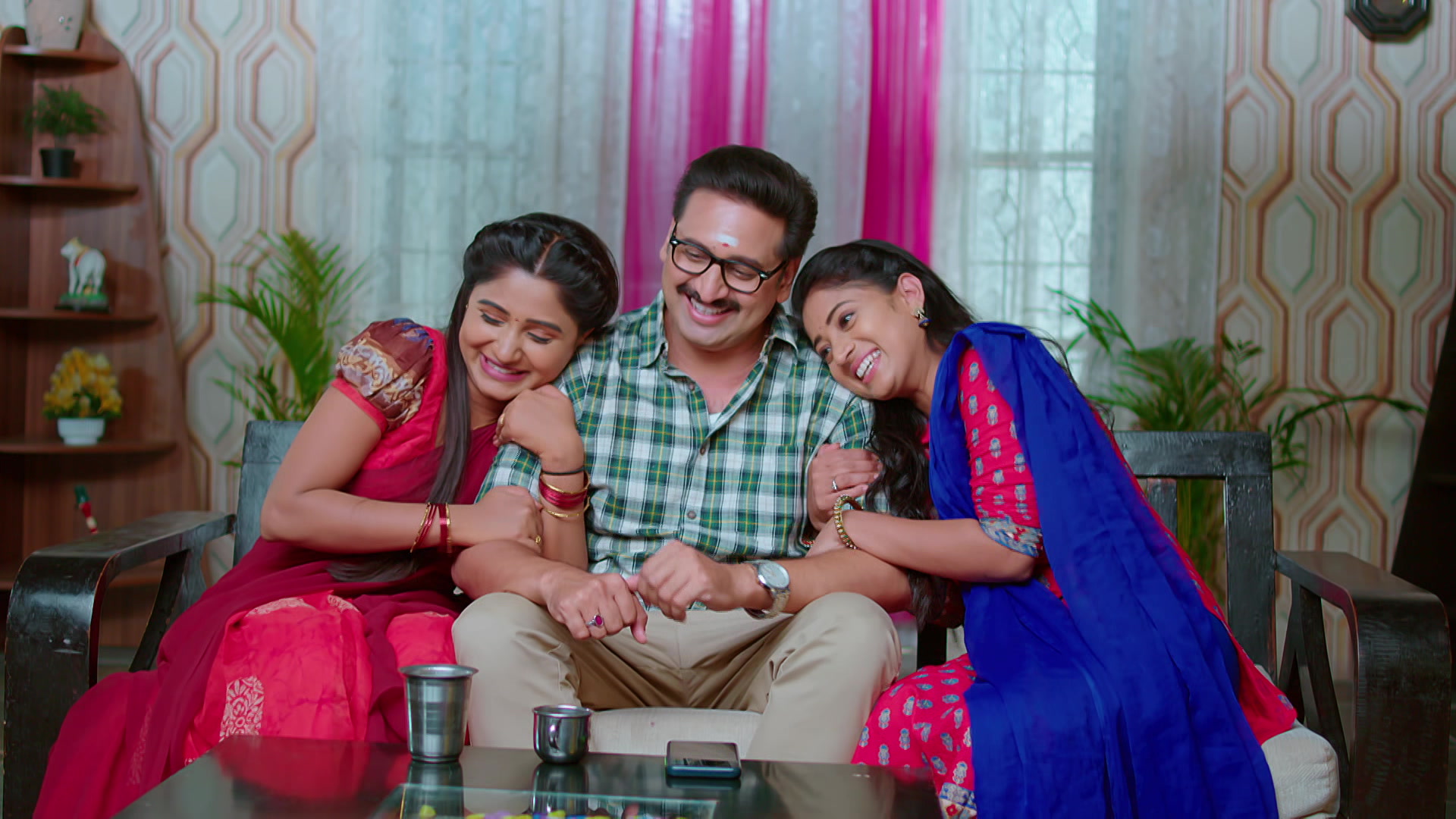 Watch Aragini 2 S1 Episode 117 on JioHotstar