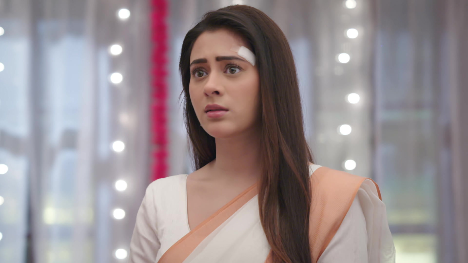 Watch Live TV Shows only on Watcho