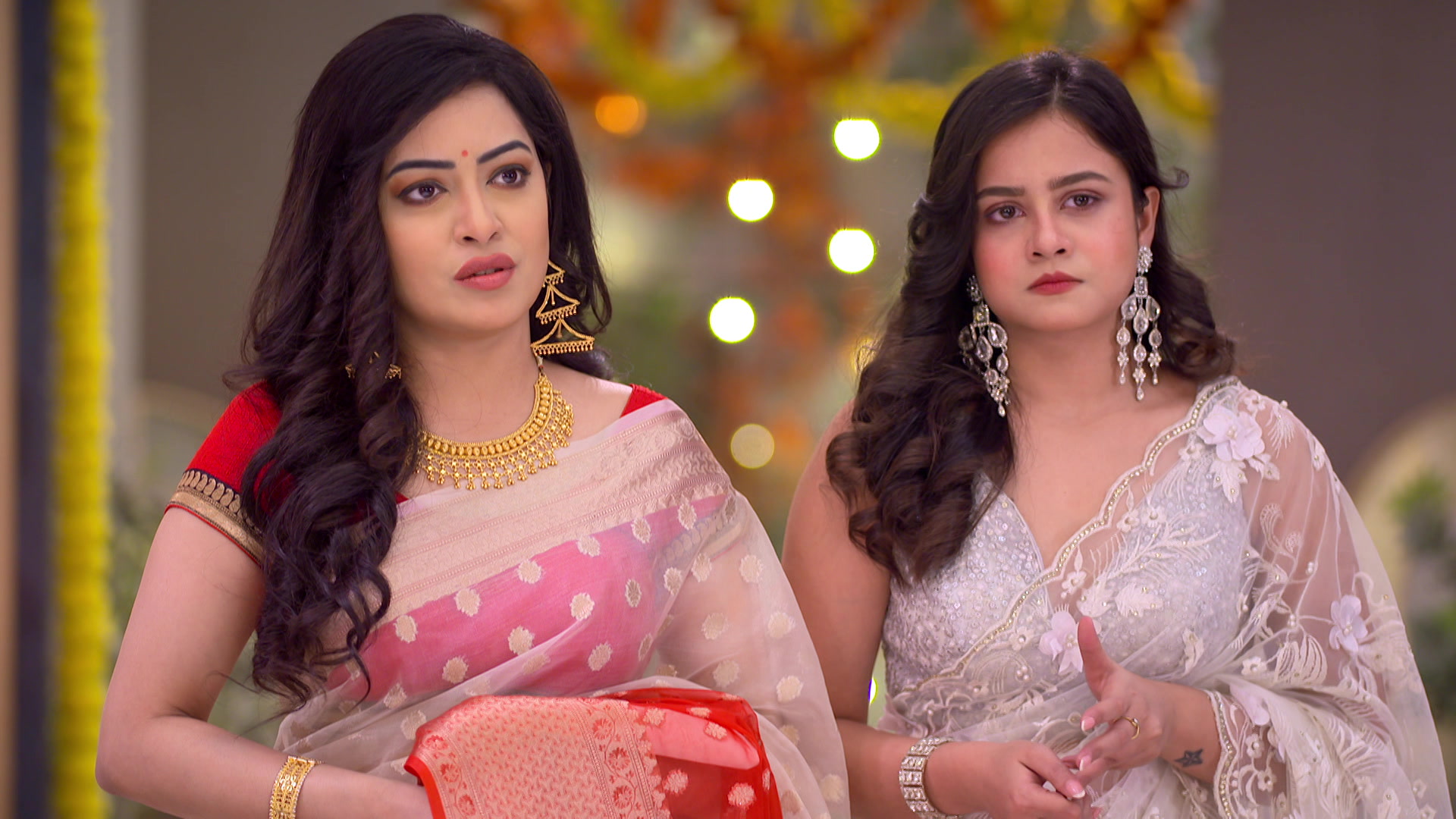 Watch Tomader Rani S1 Episode 76 on JioHotstar