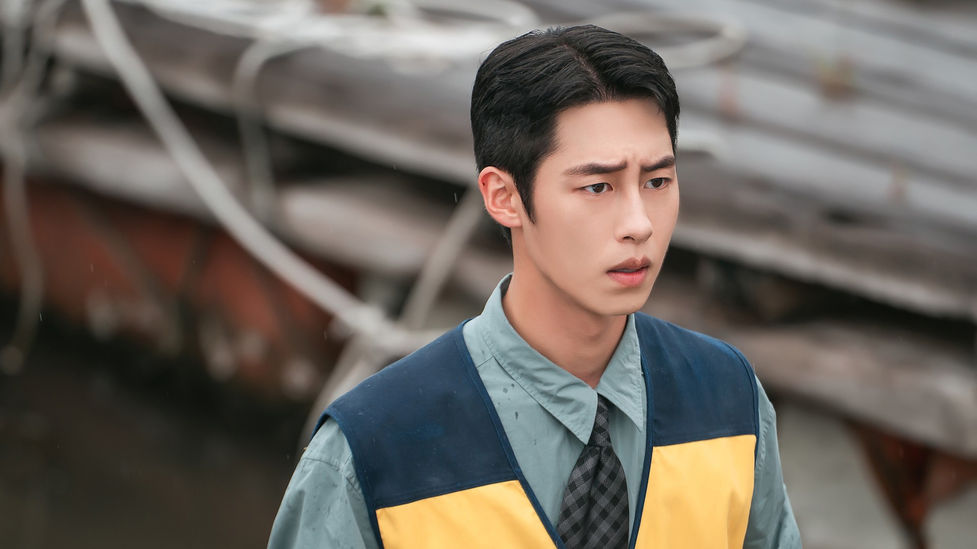 Watch Doctor on the Edge S1 Episode 3 on Disney+