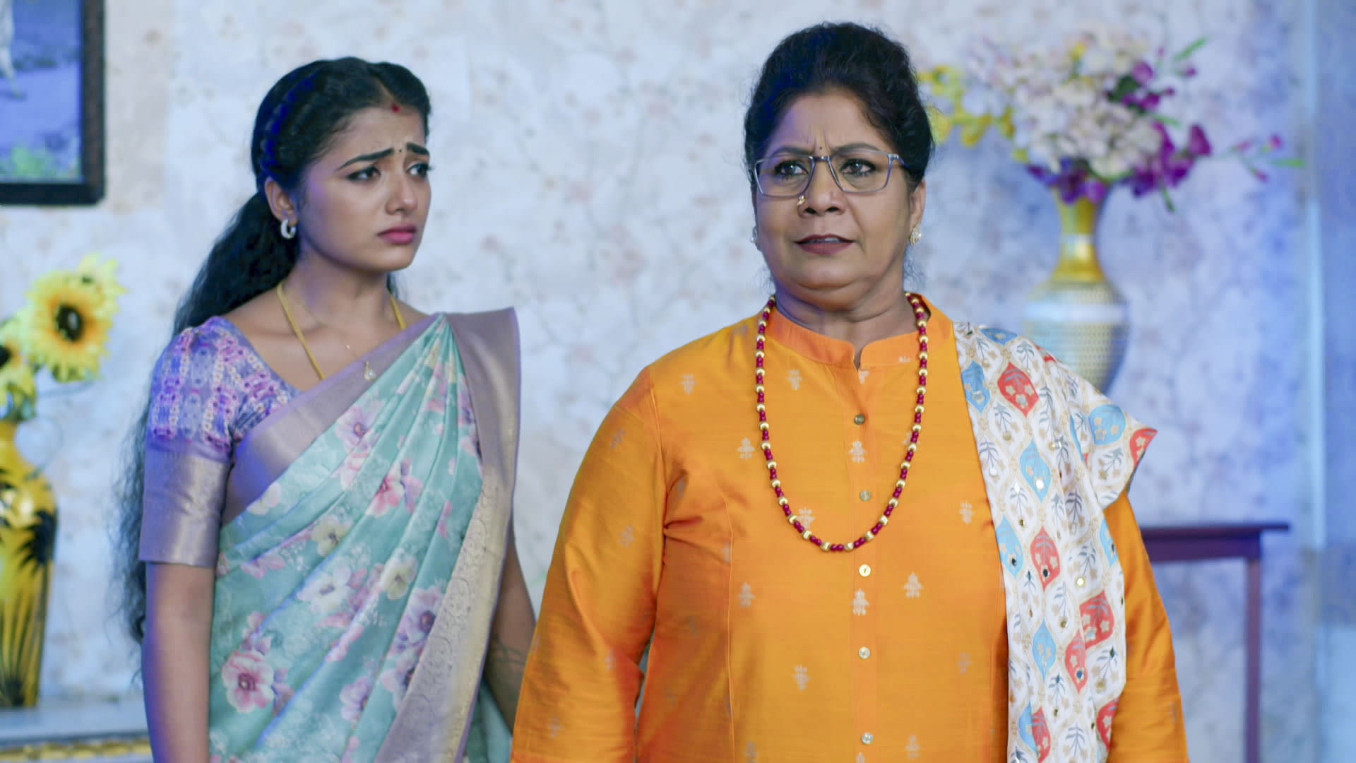 Watch Geetha L.L.B S1 Episode 179 on JioHotstar