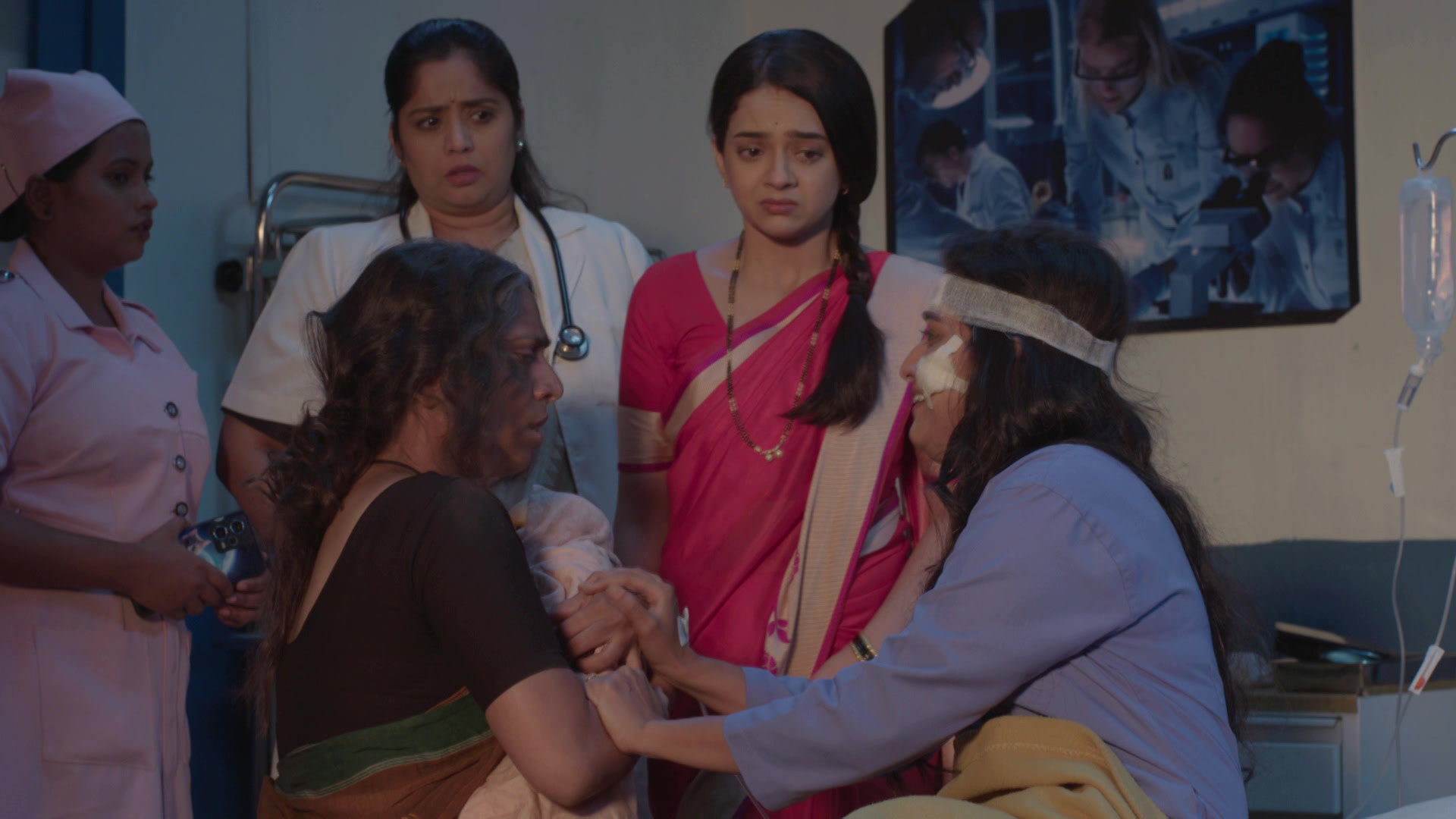 Watch Aboli S1 Episode 736 on JioHotstar