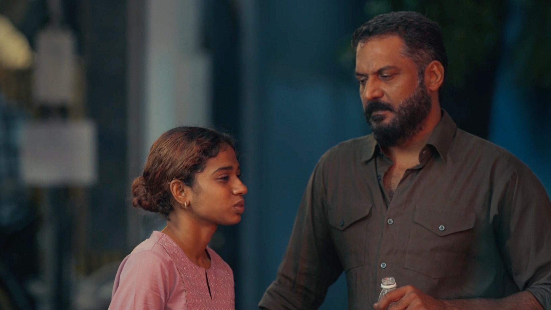 Watch Nadu Center S1 Episode 14 on JioHotstar