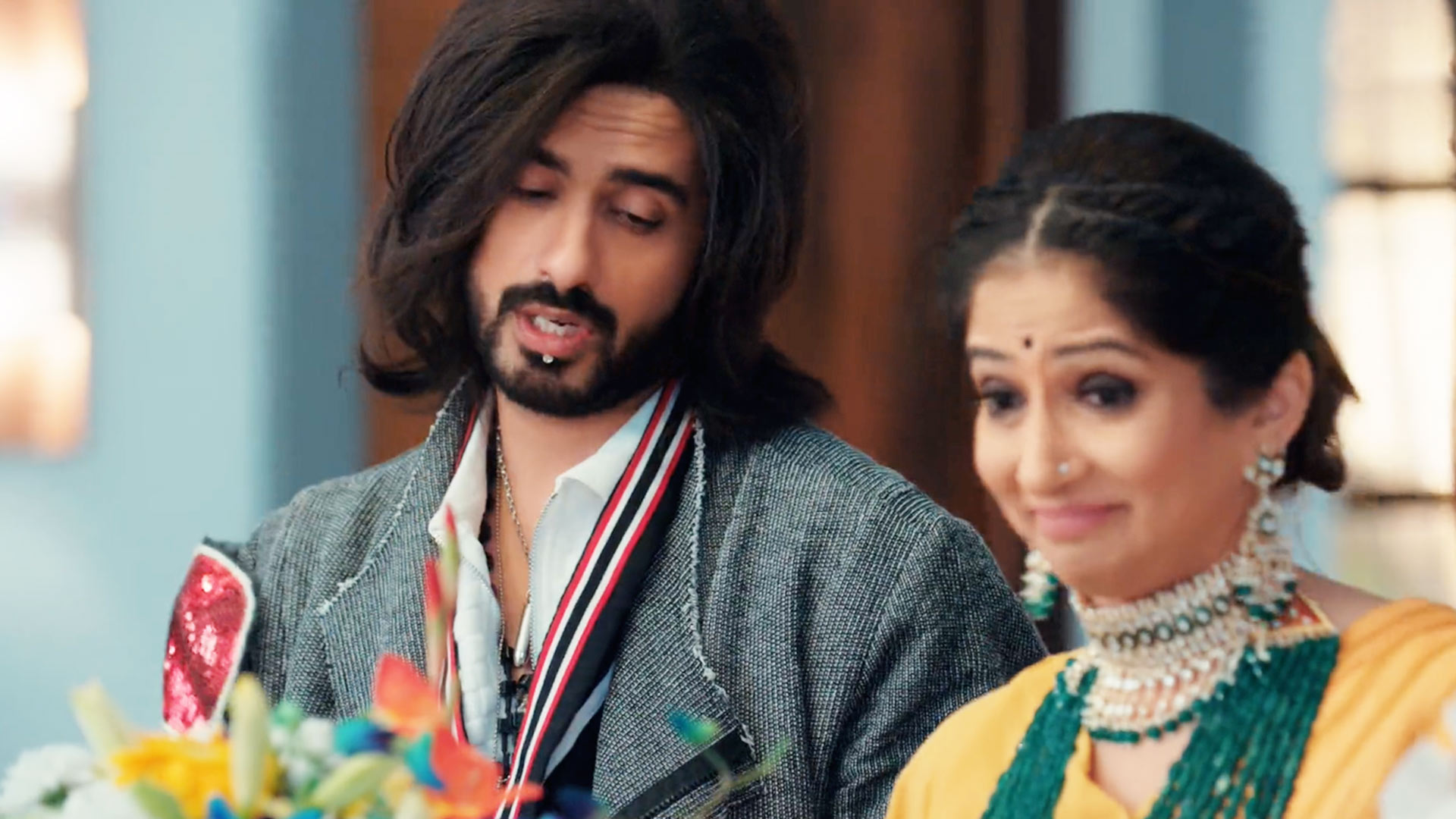 Watch Samrat Welcomes Revati Online