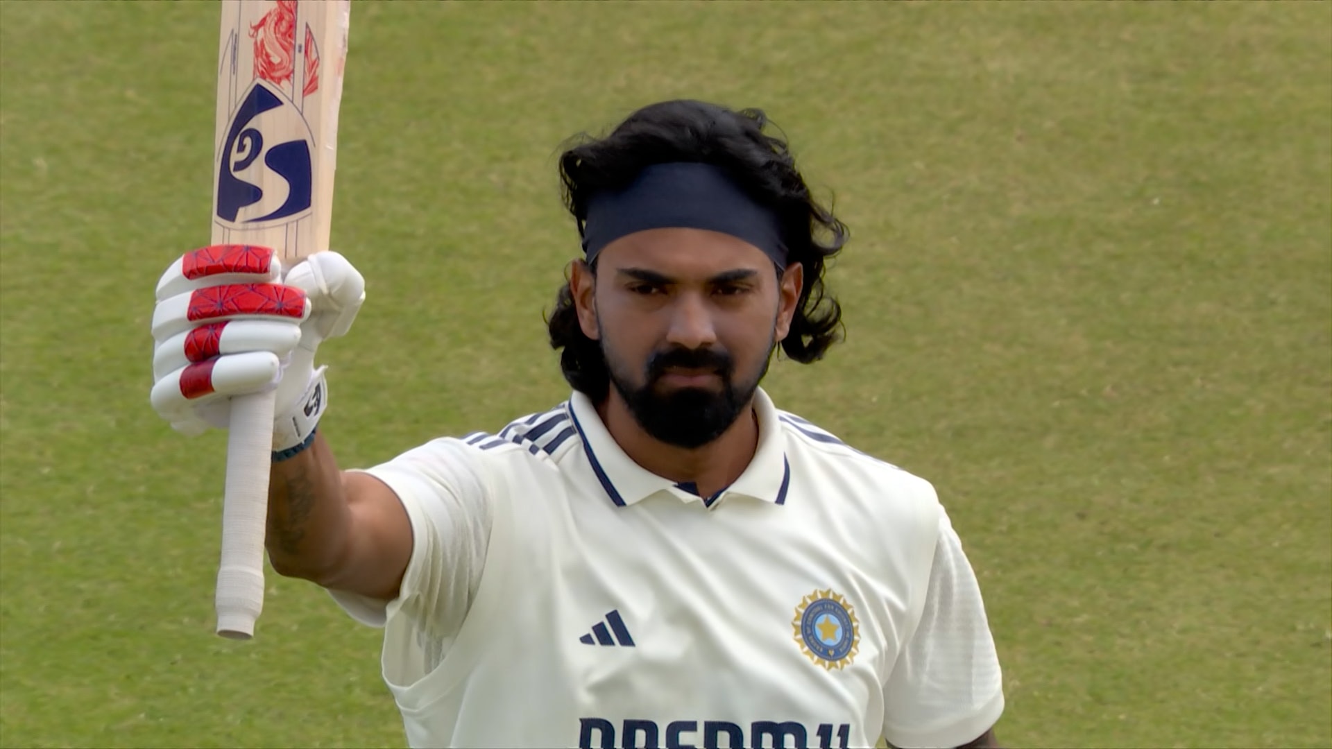 Rahul’s Ton Rocks England