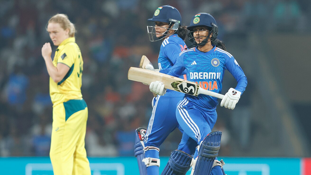 INDIA VERSUS AUSTRALIA WOMEN S T20 MATCH RESULT visual data 6