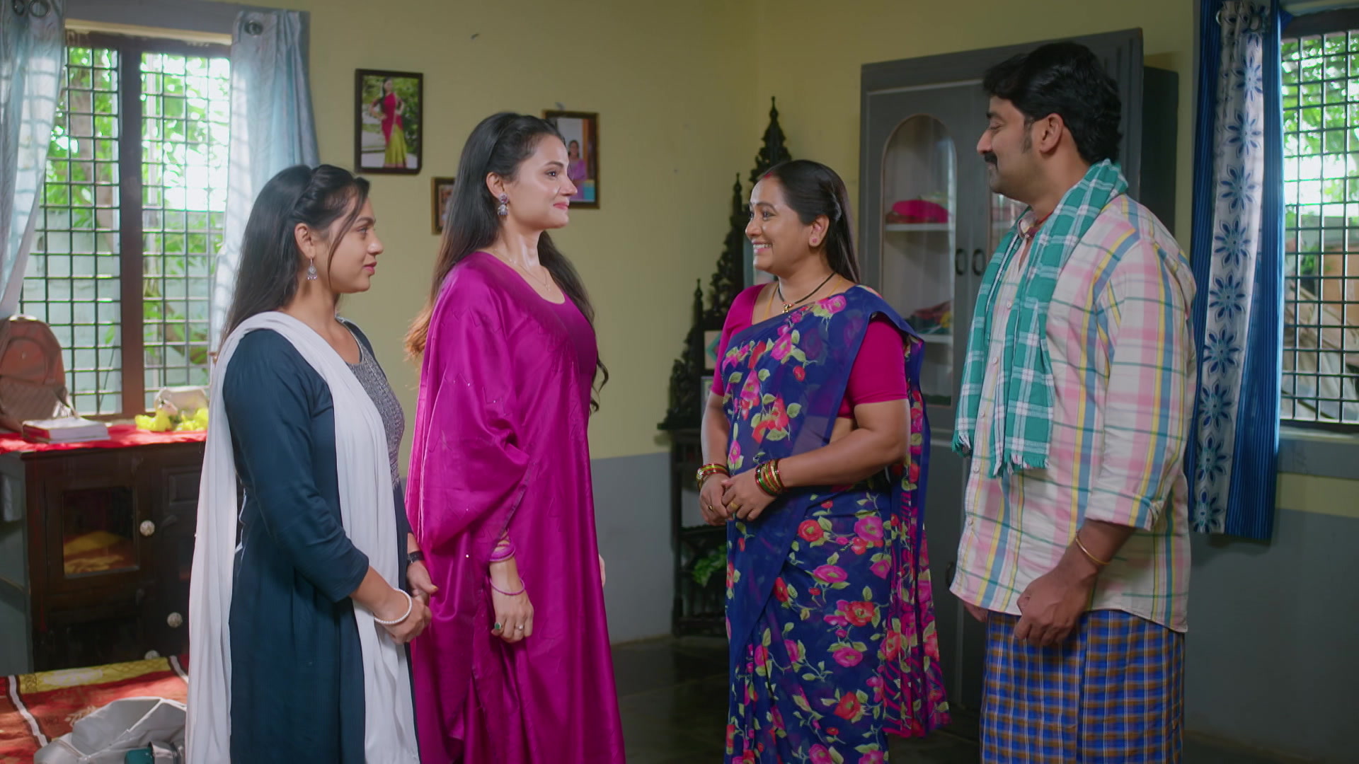 Watch Chinni S1 Episode 381 on Disney+ Hotstar