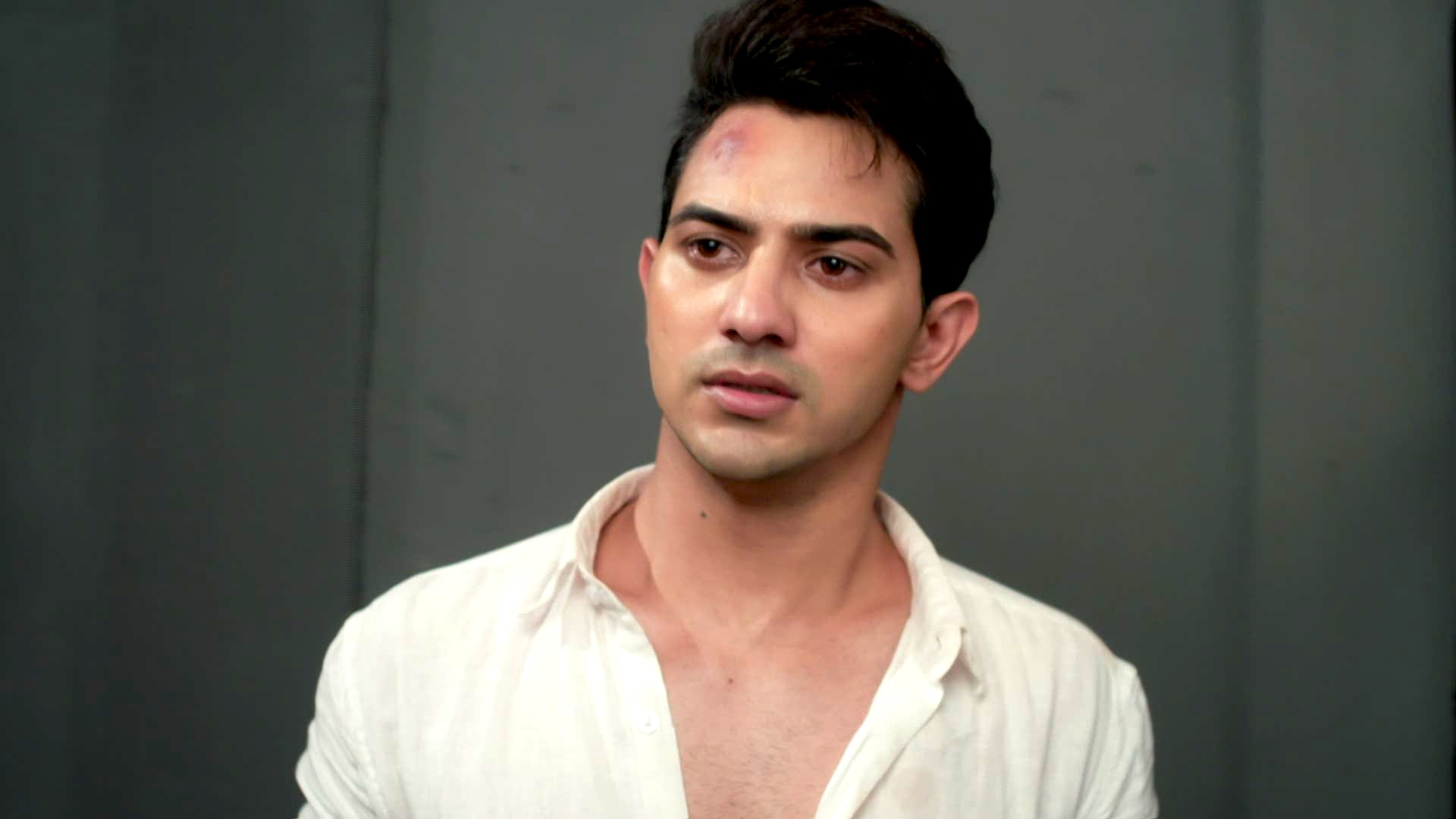 Dhawal Rejects Amresh's Help