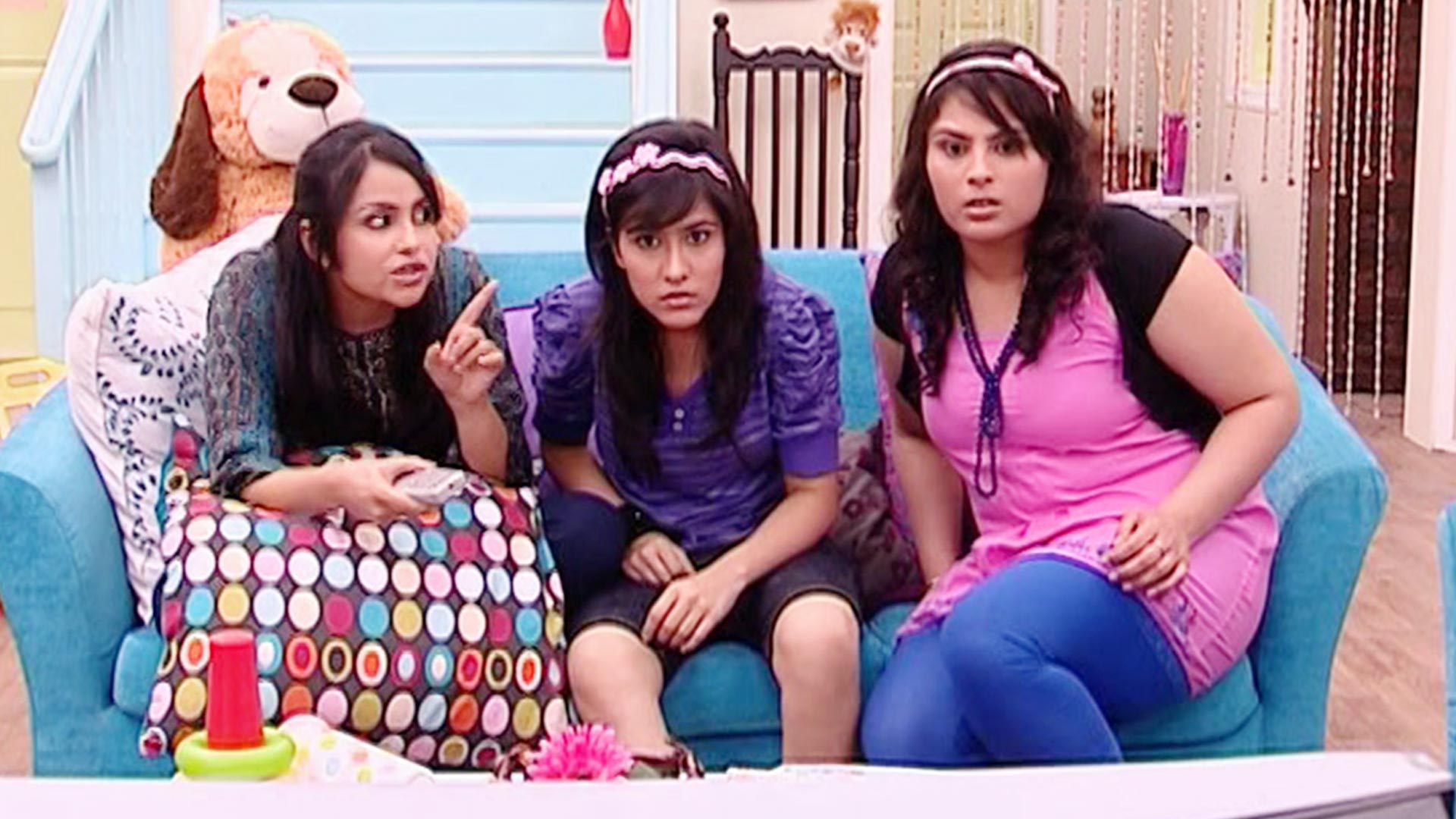 Watch best of luck nikki s1 episode 4 on disney hotstar