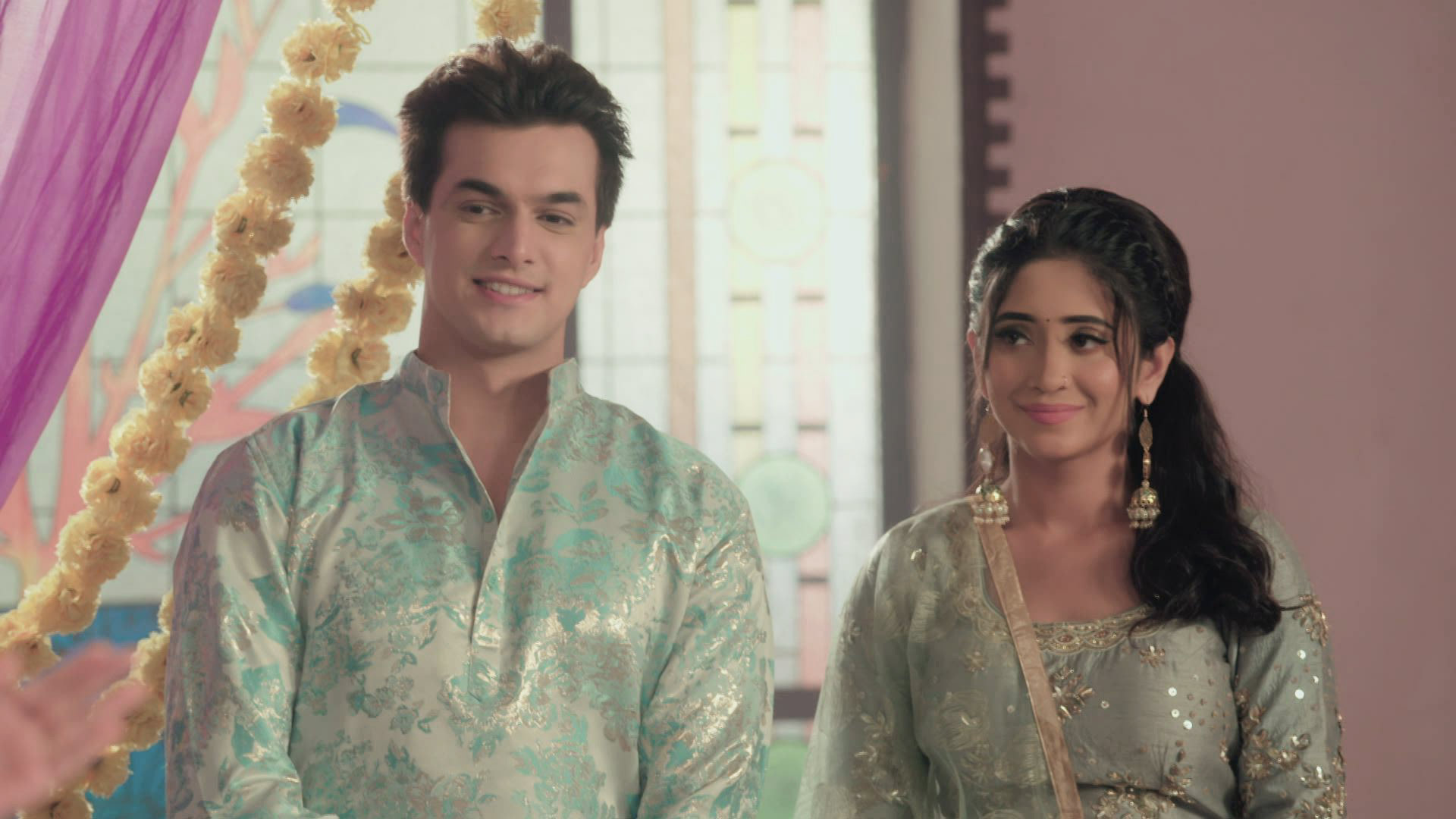 Watch Yeh Rishta Kya Kehlata Hai Episode 349 on Disney+ Hotstar