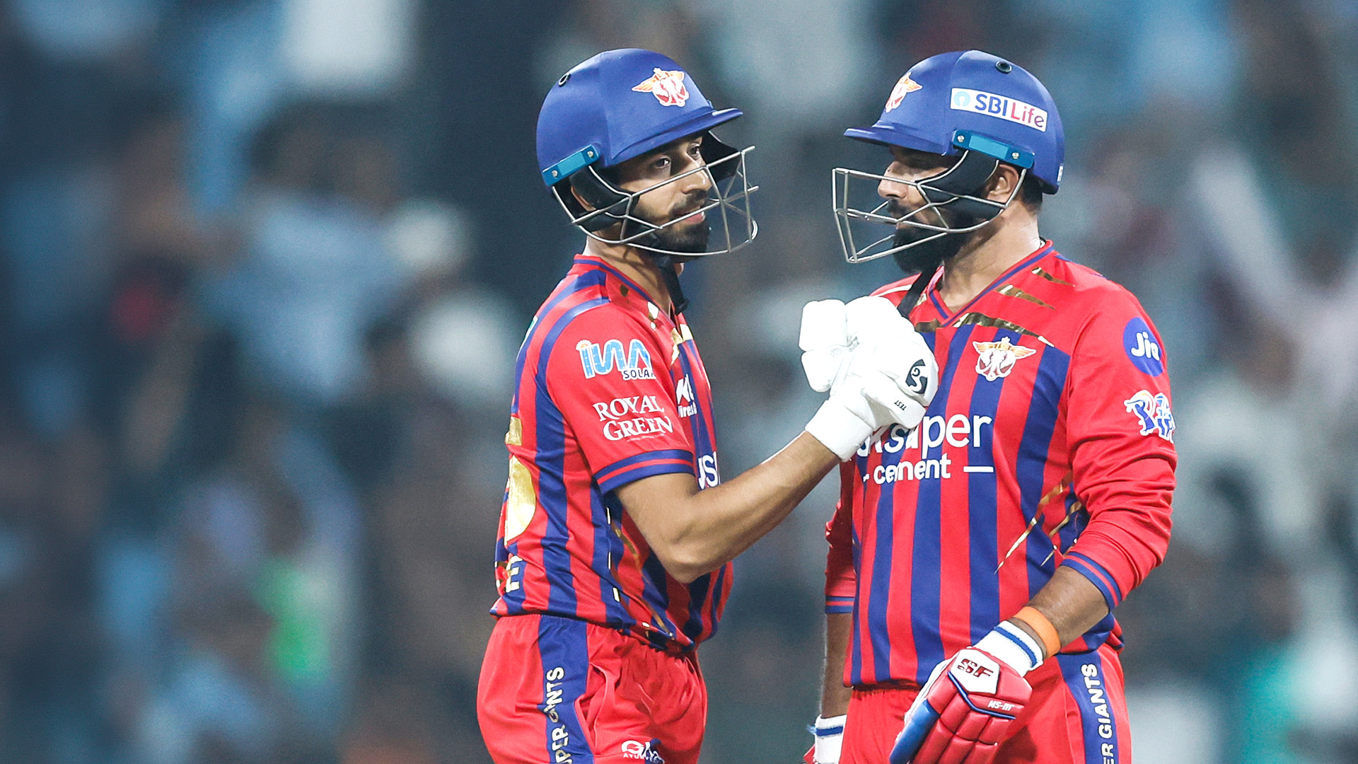 Last-ball 6! Shami Forces Super Over