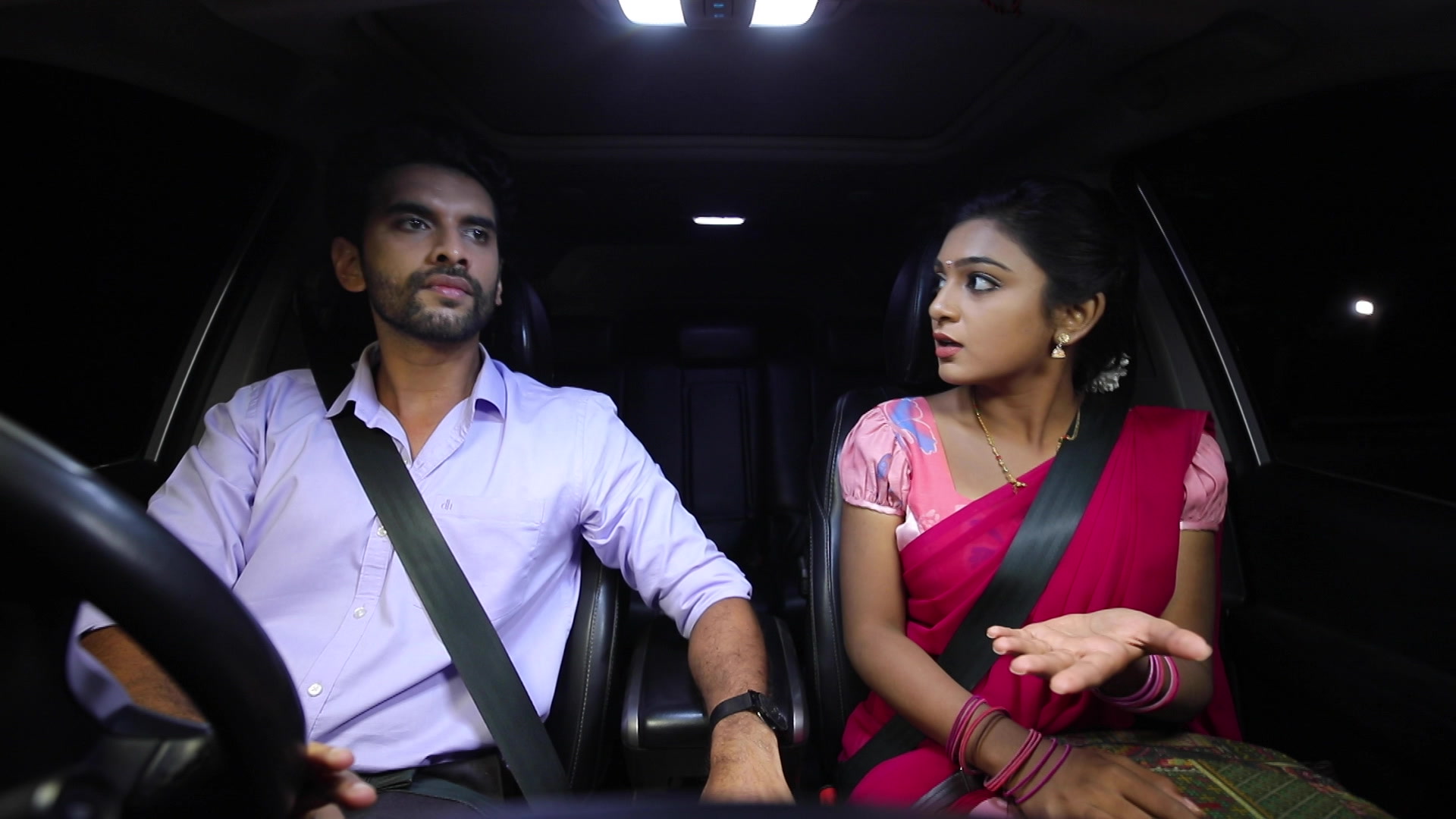 Watch Nee Naan Kaadhal Episode 112 on Disney+ Hotstar