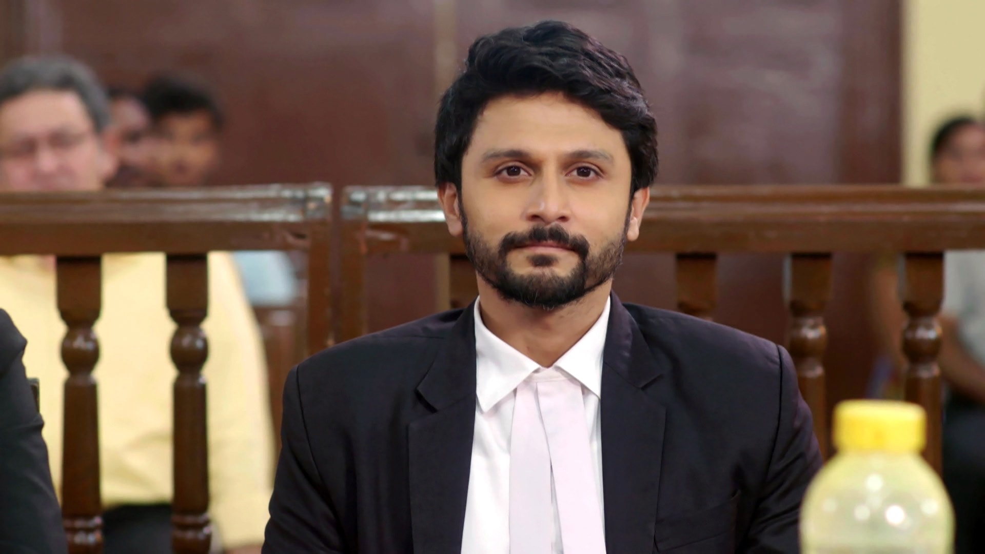 watch-ajinkya-wins-the-case-online