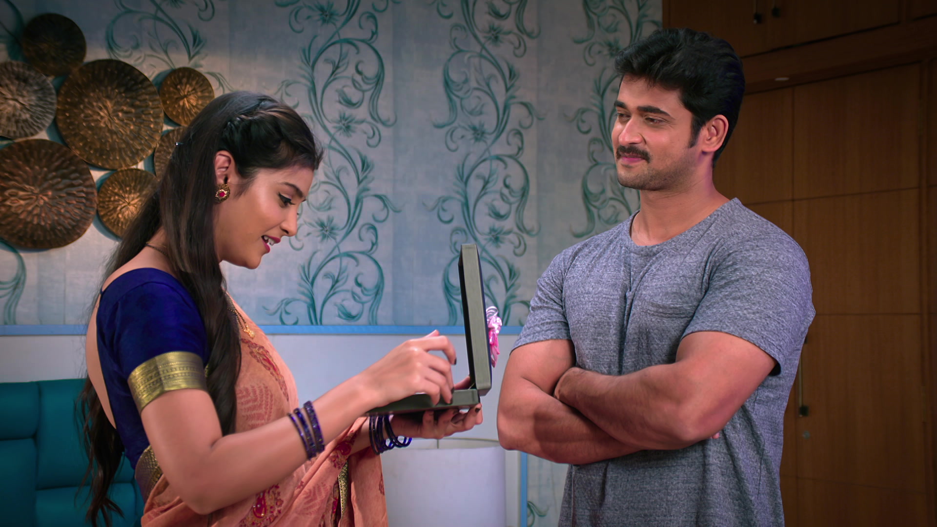 Watch Marali Manasagide S1 Episode 354 on JioHotstar