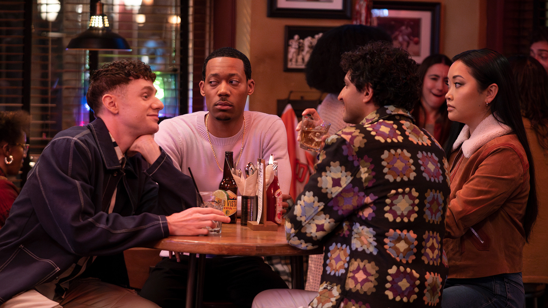 WATCH ABBOTT ELEMENTARY visual data 7