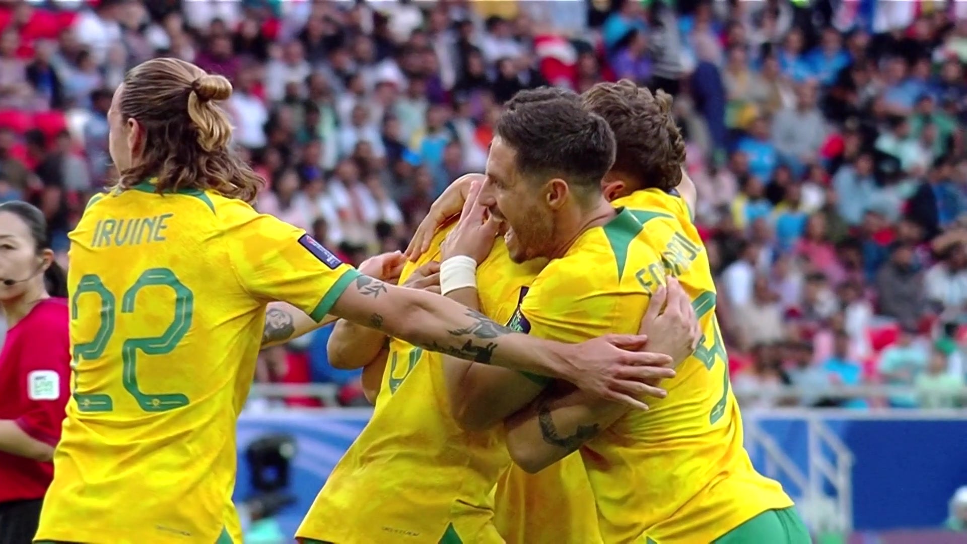 Jordan Doubles Australia's Lead