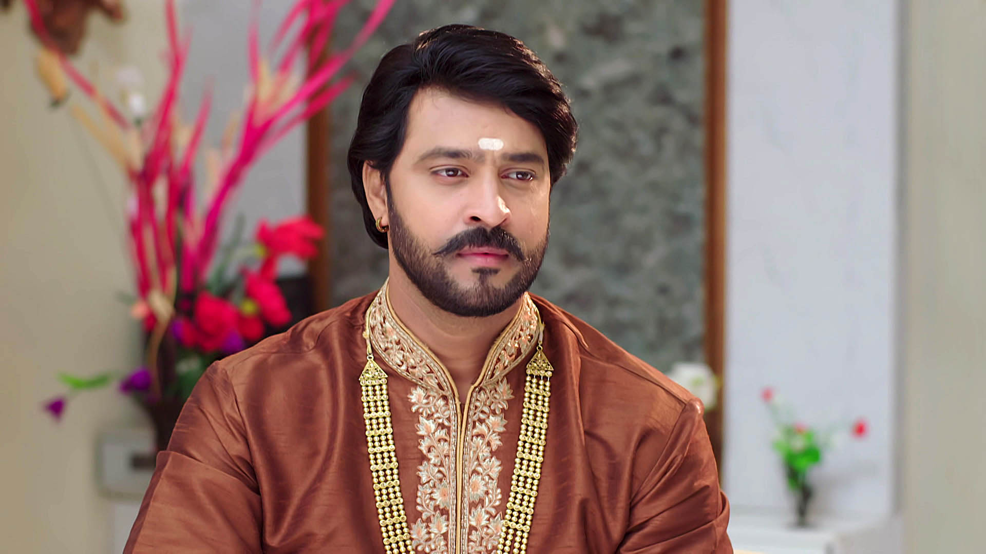 Watch Bangaru Panjaram Episode 379 on JioHotstar