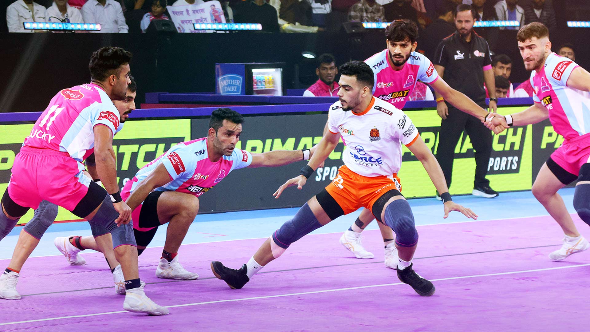 Replay: Panthers vs Paltan