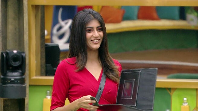 Divya reads good news - JioHotstar