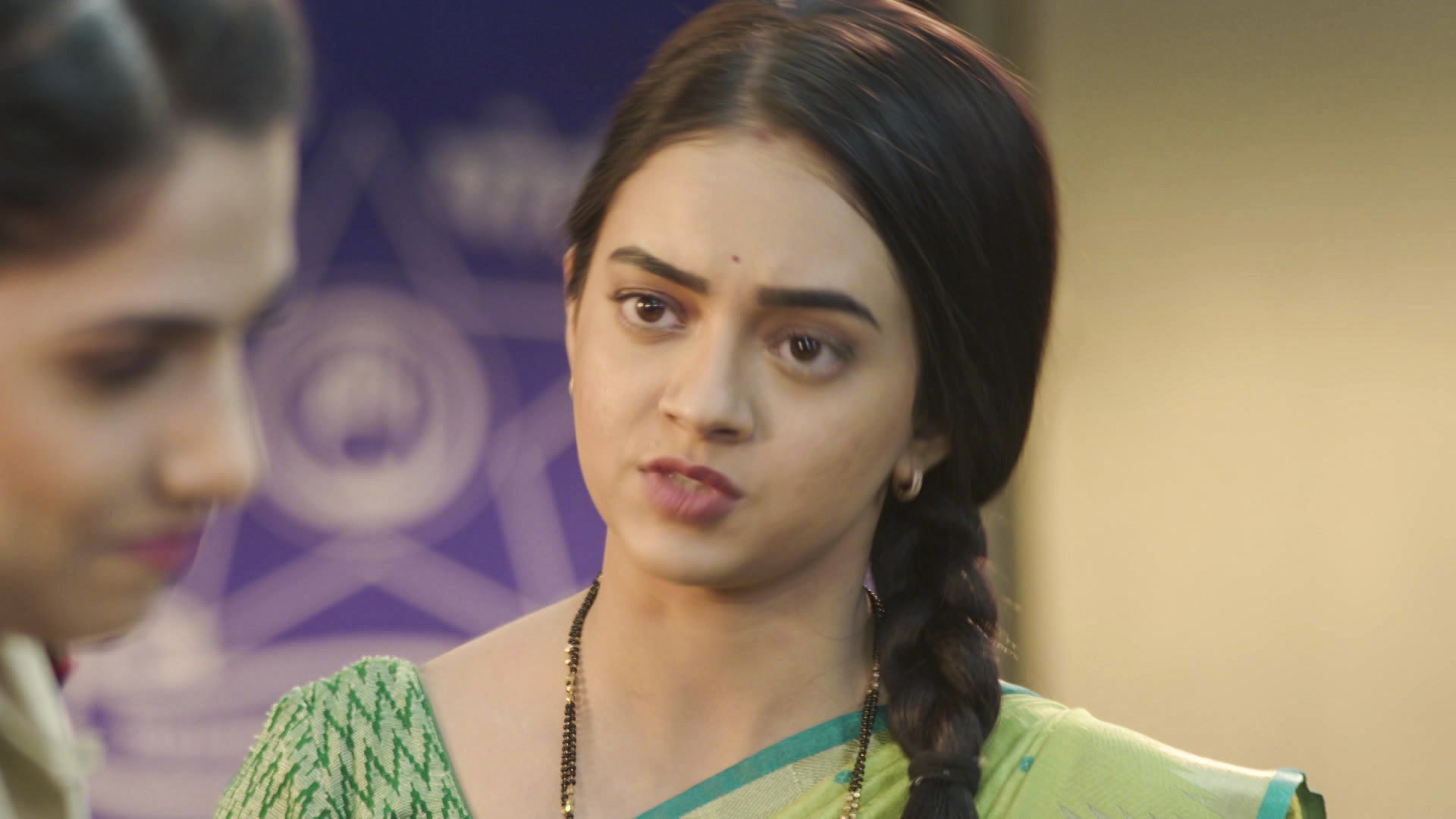 Watch Aboli S1 Episode 431 on JioHotstar