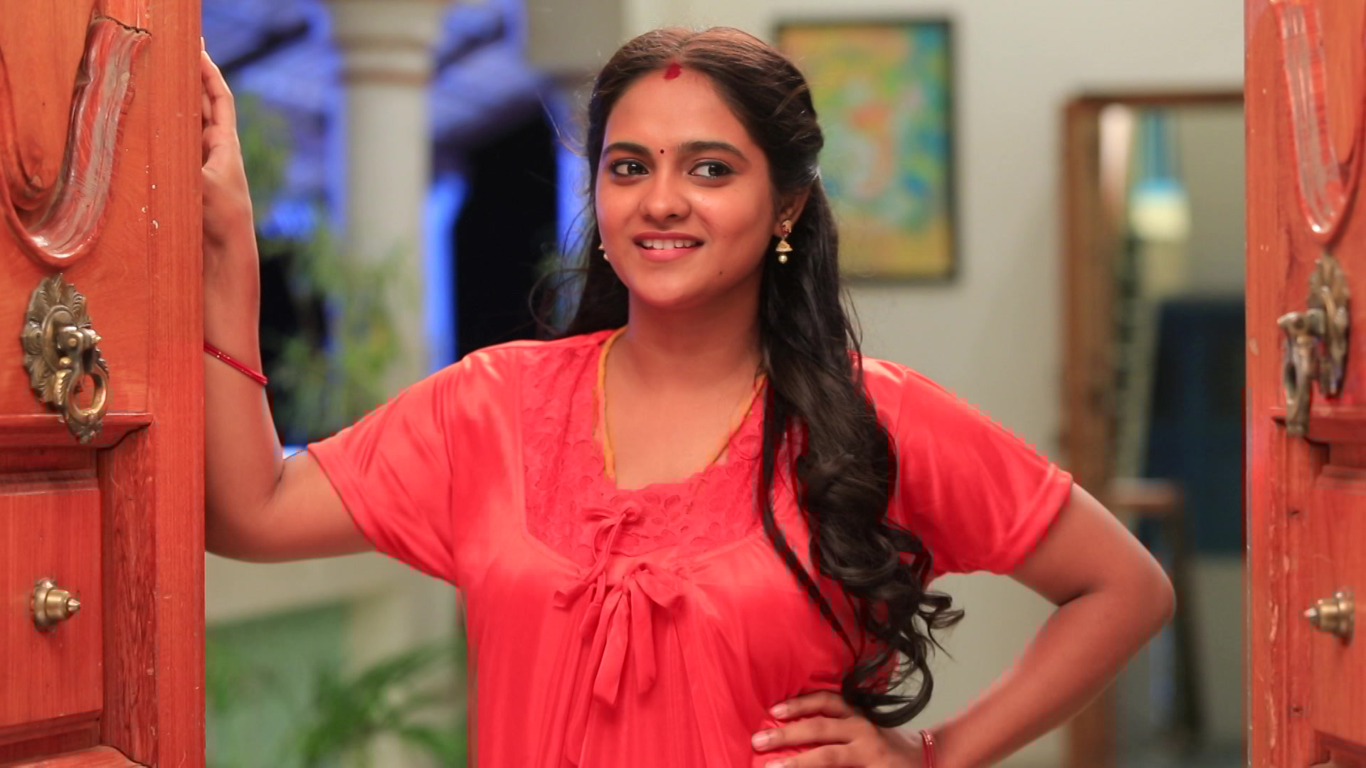 Stream Tamizhselvi's Bold Move Season 1 Episode 211 Tamizhselvi's