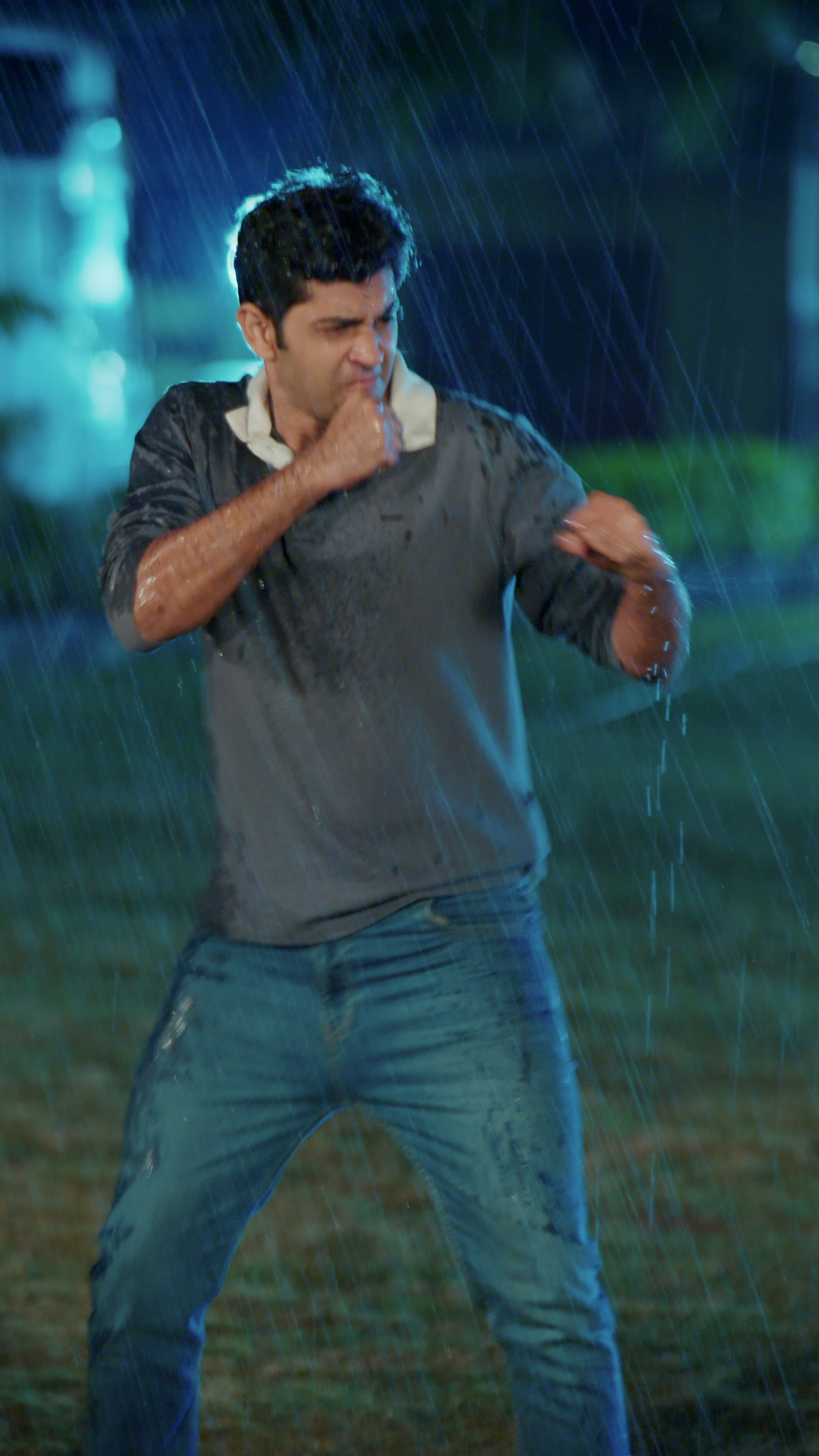 Watch Invisible Watchman S1 Episode 33 on JioHotstar