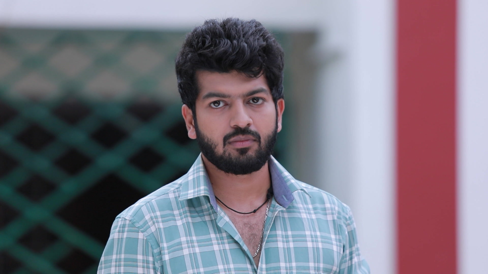 Kathir Disputes with Raji