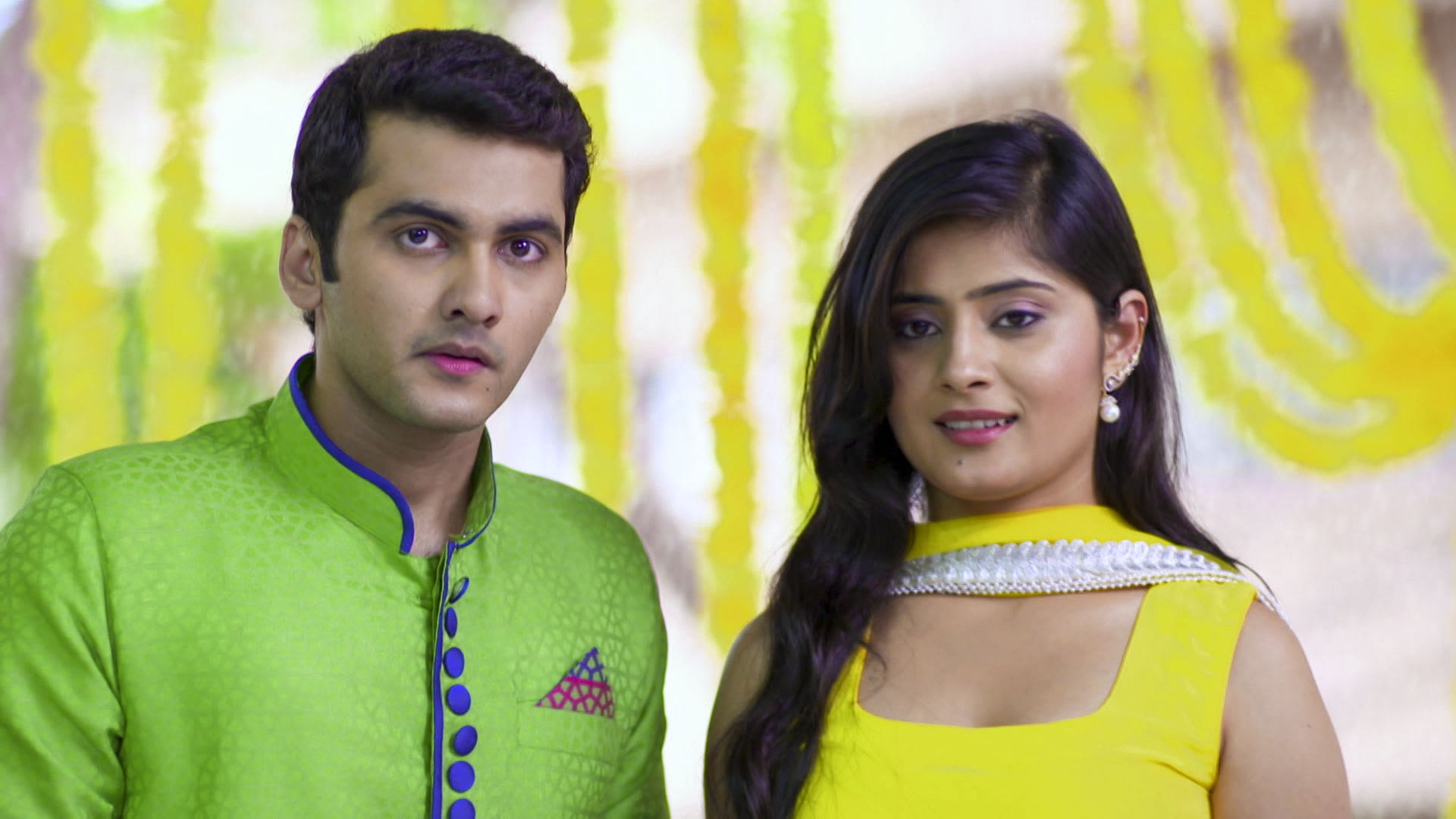 Watch Kemiti Aie Samparka S1 Episode 553 on JioHotstar