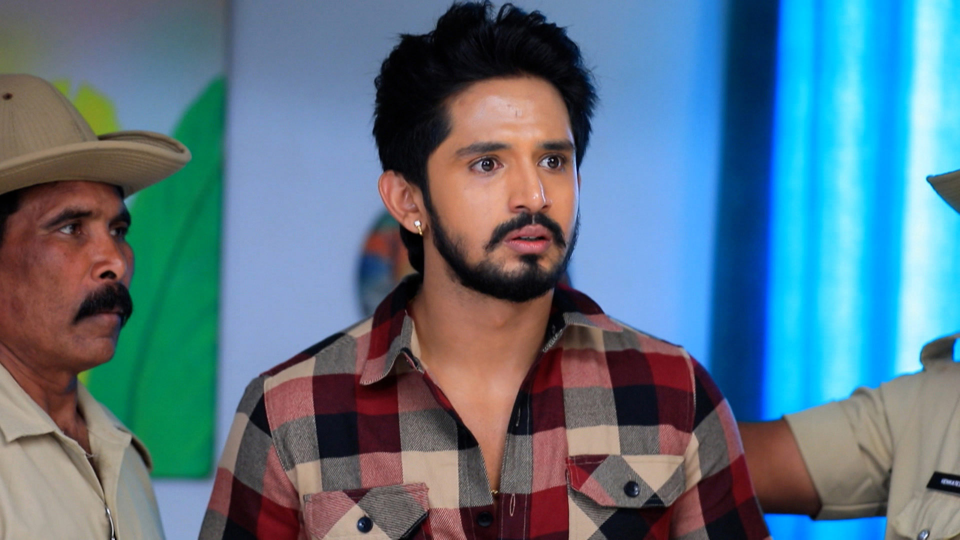 Watch Geeta S1 Episode 1118 on JioHotstar