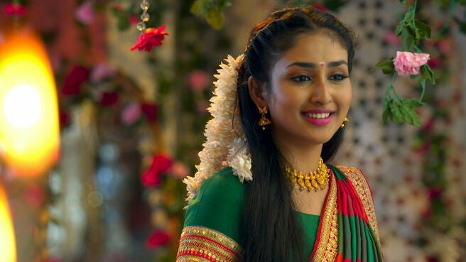 Watch Bommi .,BA.,BL., S1 Episode 335 on JioHotstar